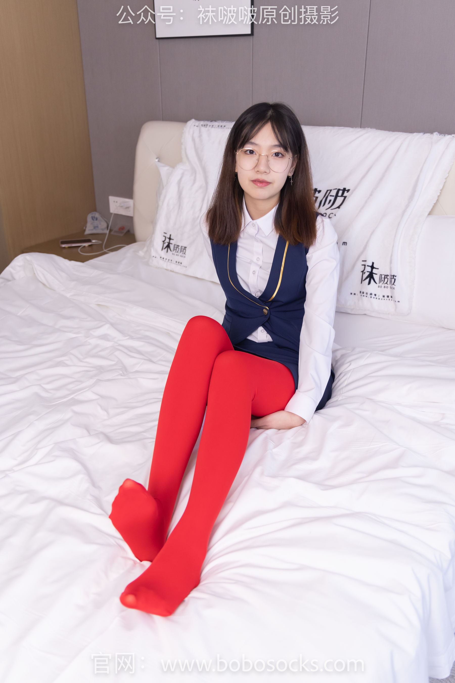 BoBoSocks袜啵啵 No.132 小甜豆-aj1板鞋、蓝色短靴、厚黑丝、厚红丝