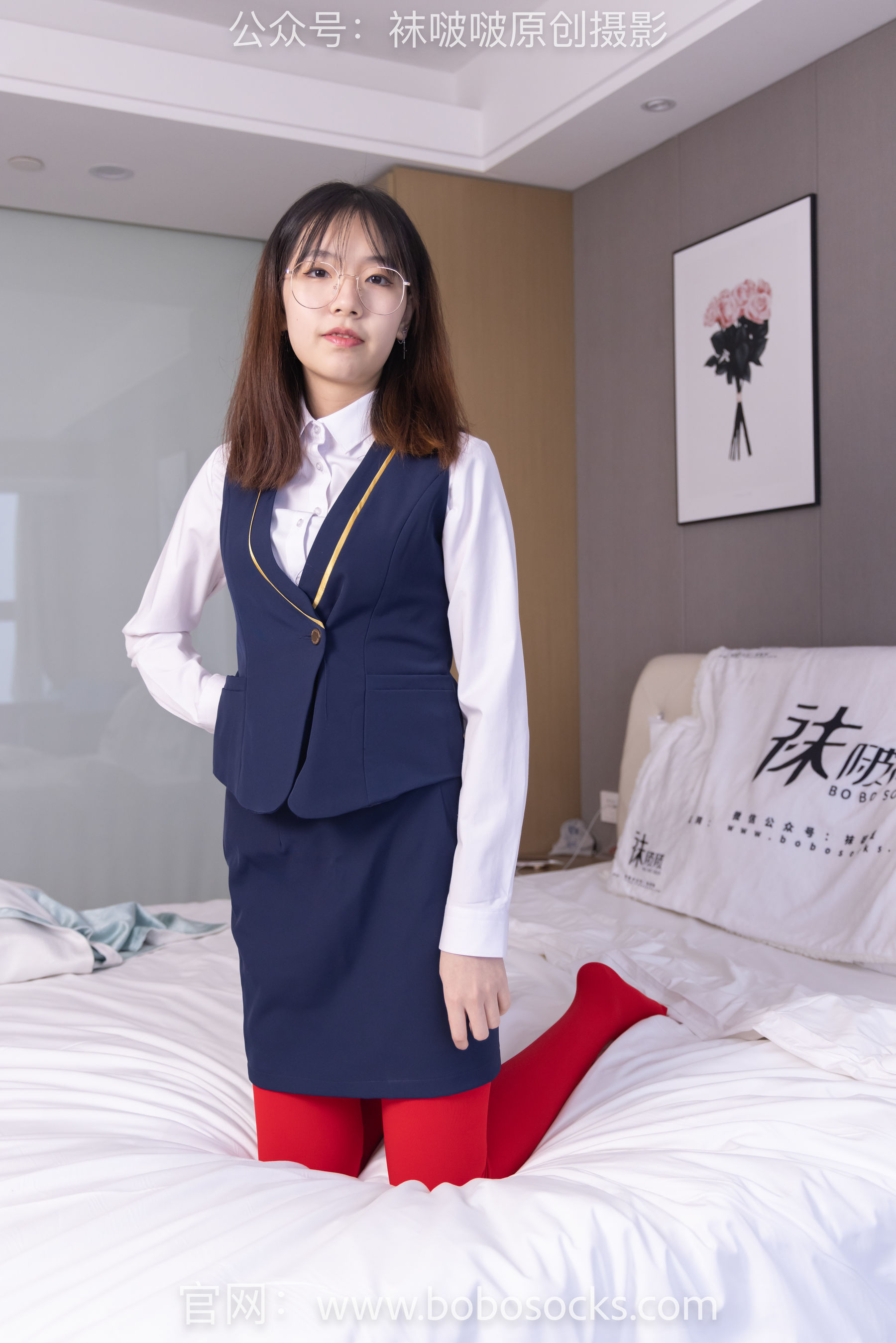 BoBoSocks袜啵啵 No.132 小甜豆-aj1板鞋、蓝色短靴、厚黑丝、厚红丝