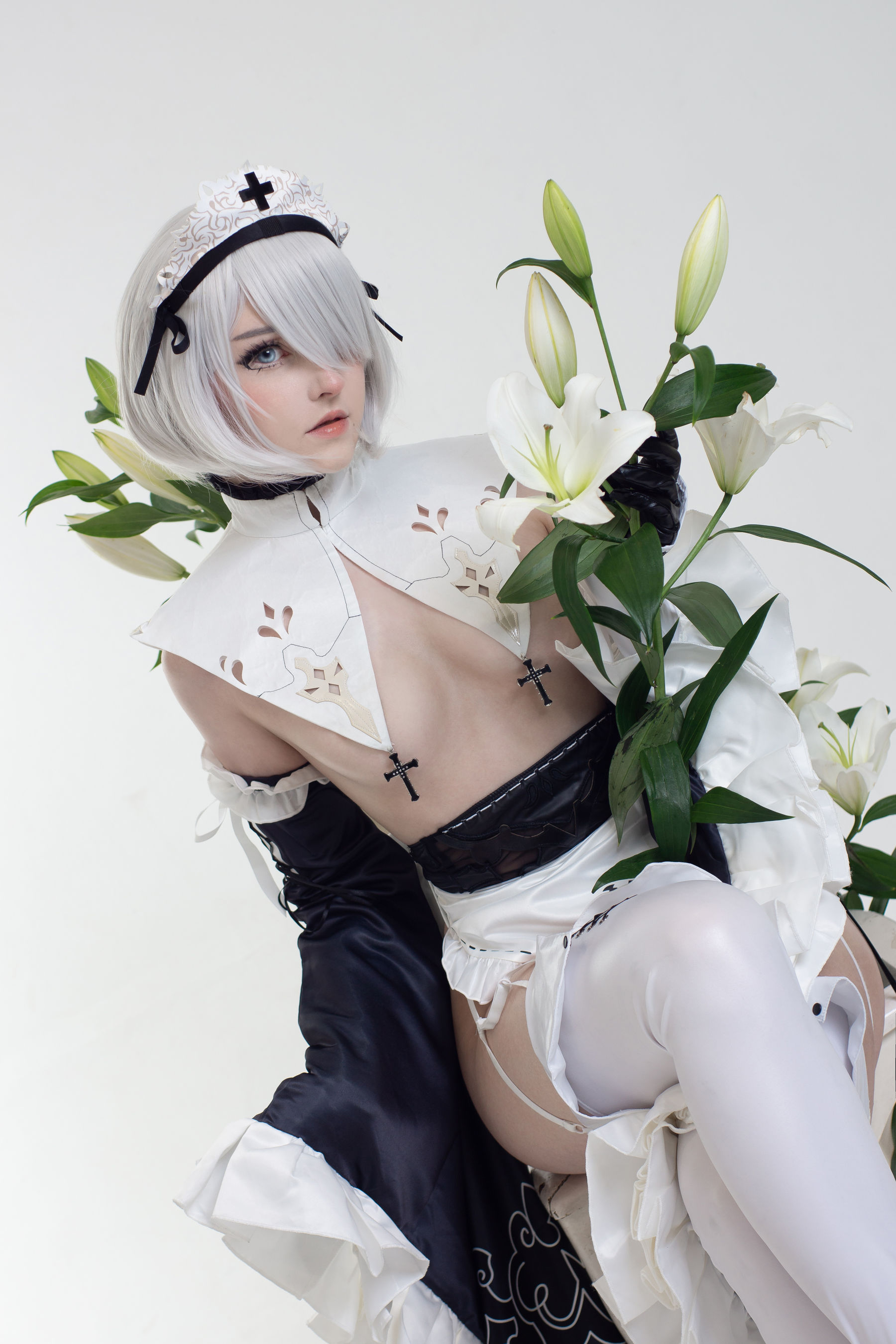 Candy Ball - Maid 2B