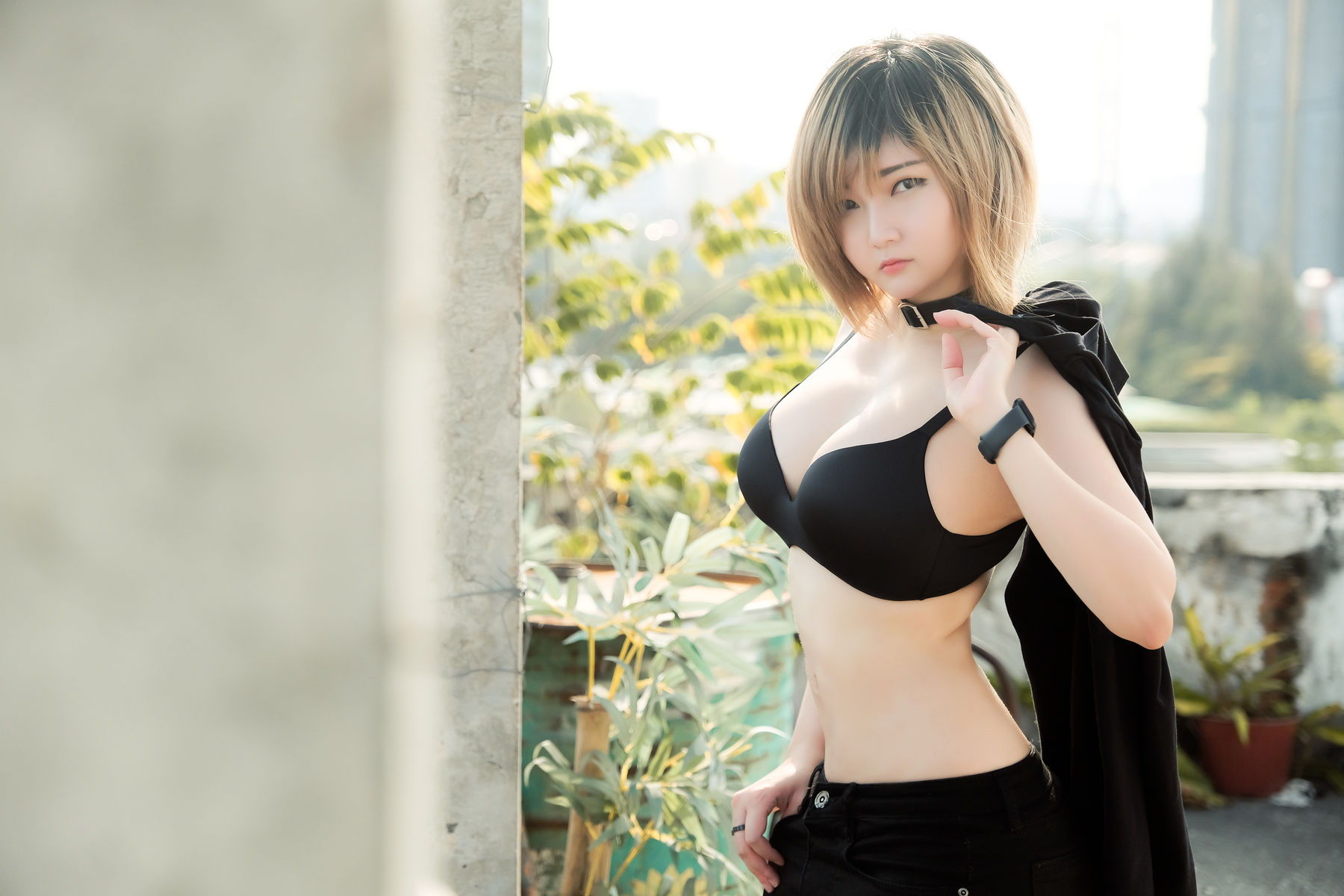 Coser小姐姐Potato Godzilla - Casual Outside