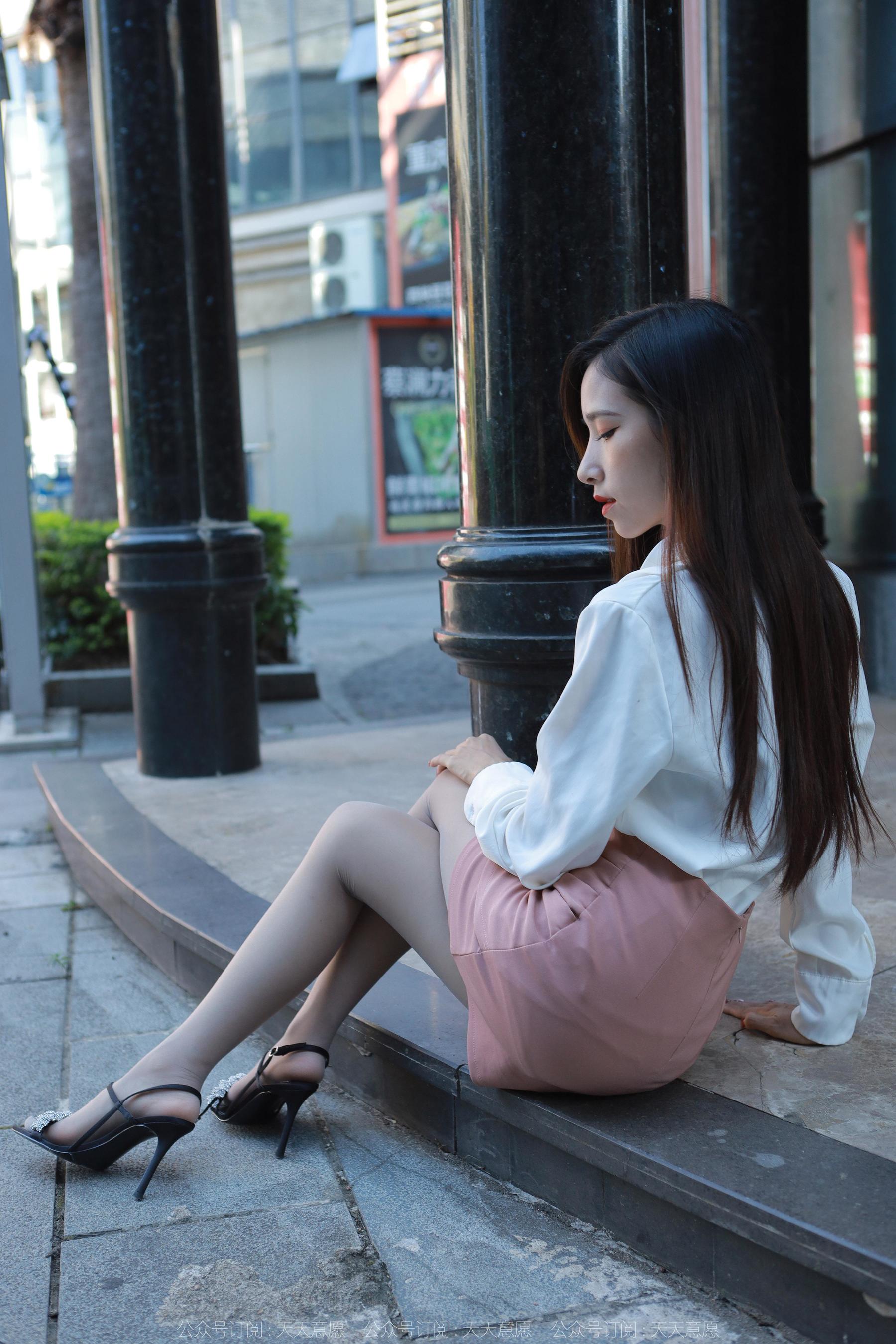 IESS异思趣向 - 模特：美子 《街角的爱人》