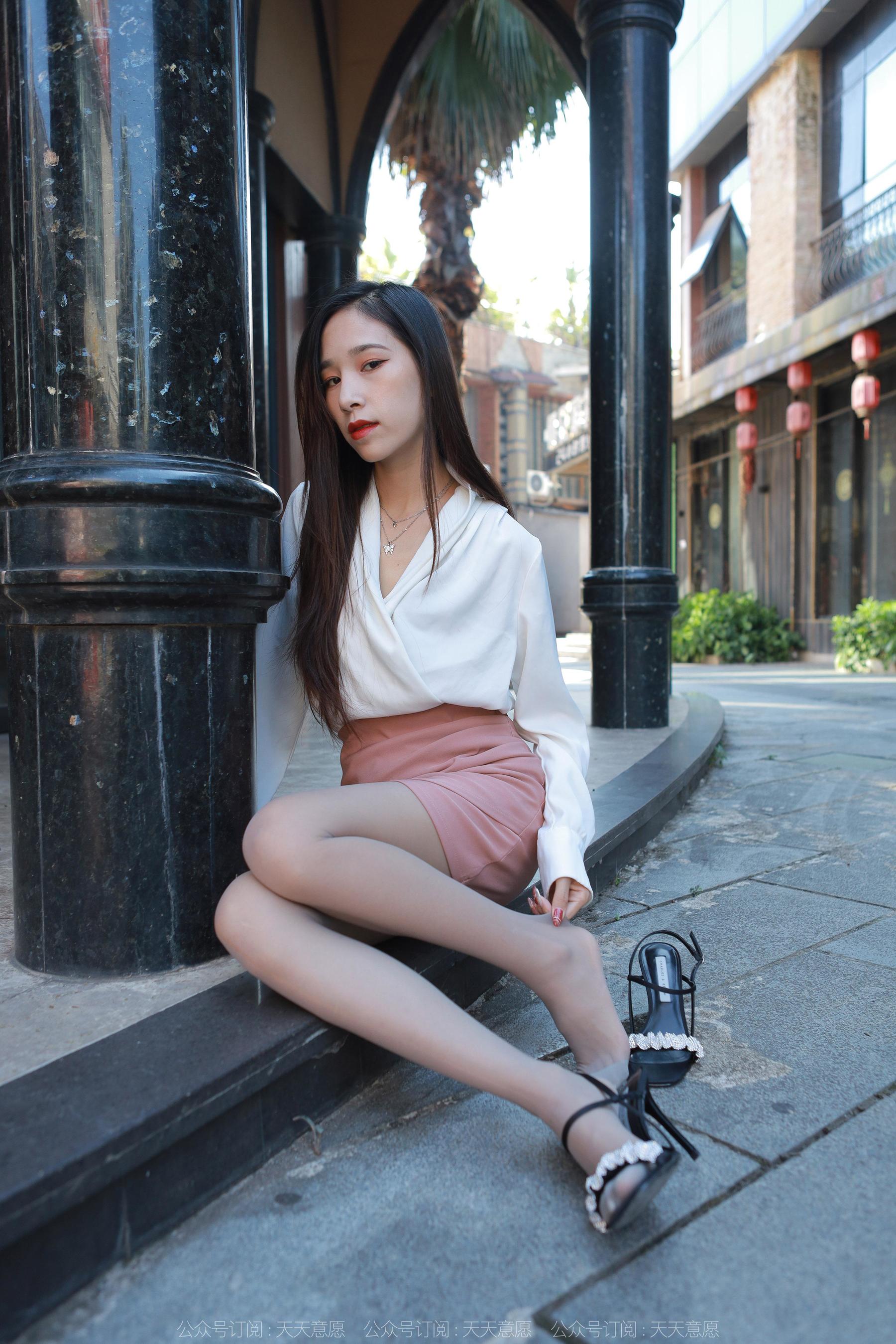 IESS异思趣向 - 模特：美子 《街角的爱人》