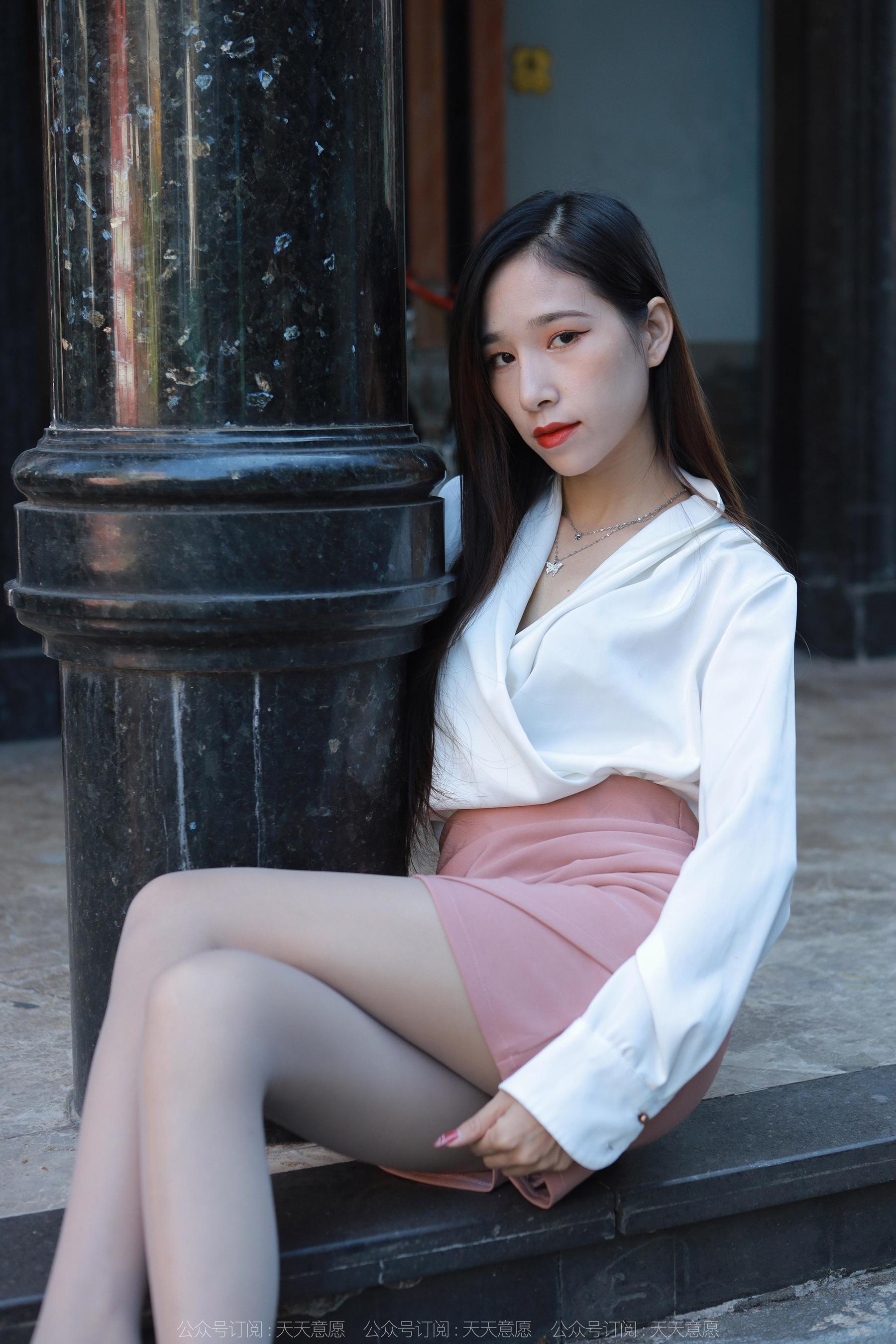IESS异思趣向 - 模特：美子 《街角的爱人》