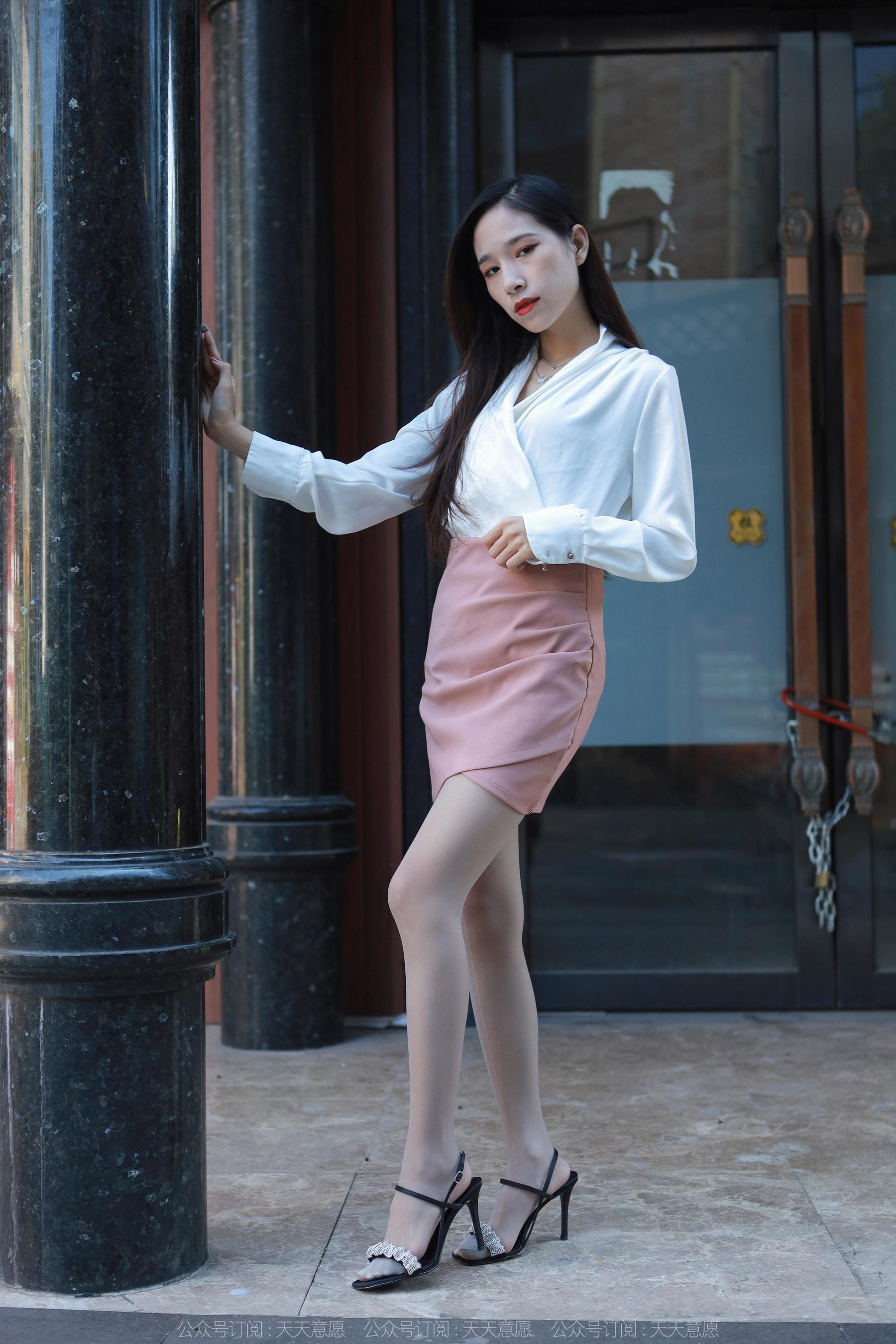 IESS异思趣向 - 模特：美子 《街角的爱人》