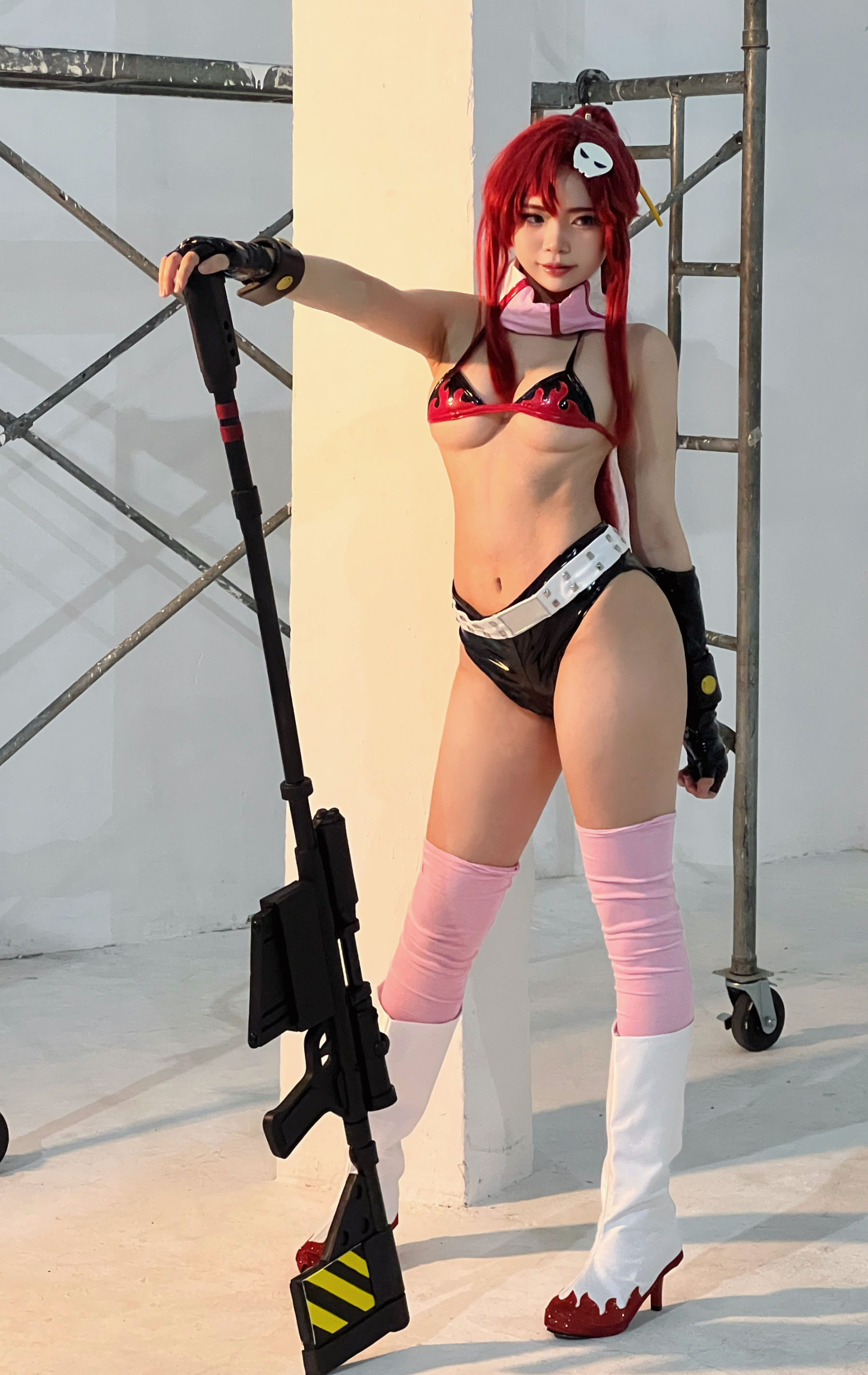 ZinieQ - Yoko Littner