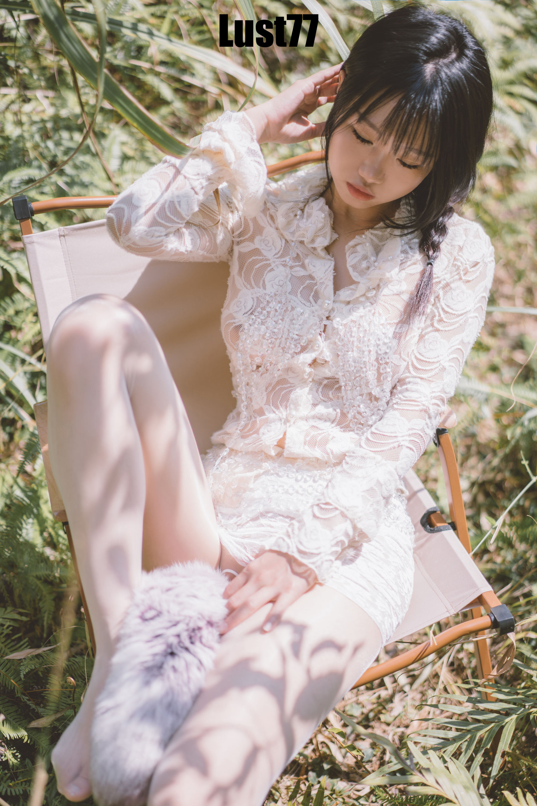 动漫博主柒柒要乖哦 - 夏树繁花