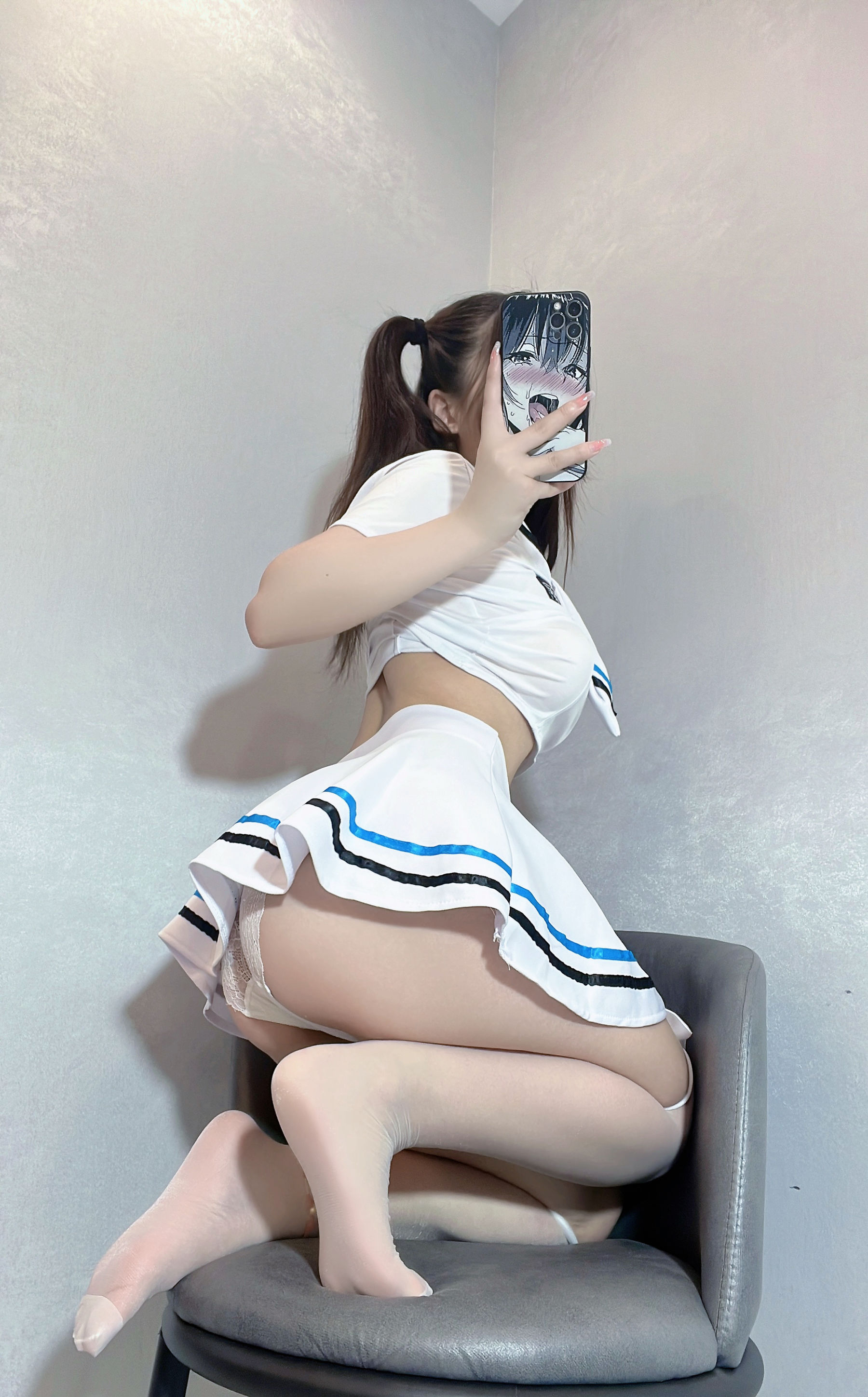 桃沢樱呀 - 性感辣妹