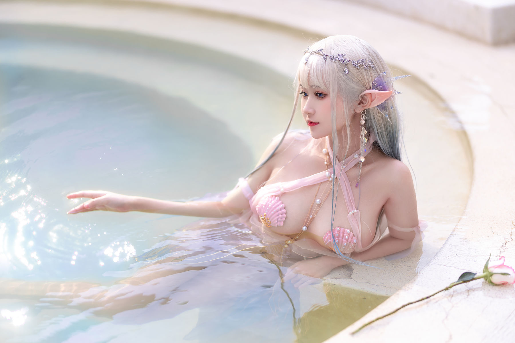 微博妹子三度_69 - 温泉美人鱼
