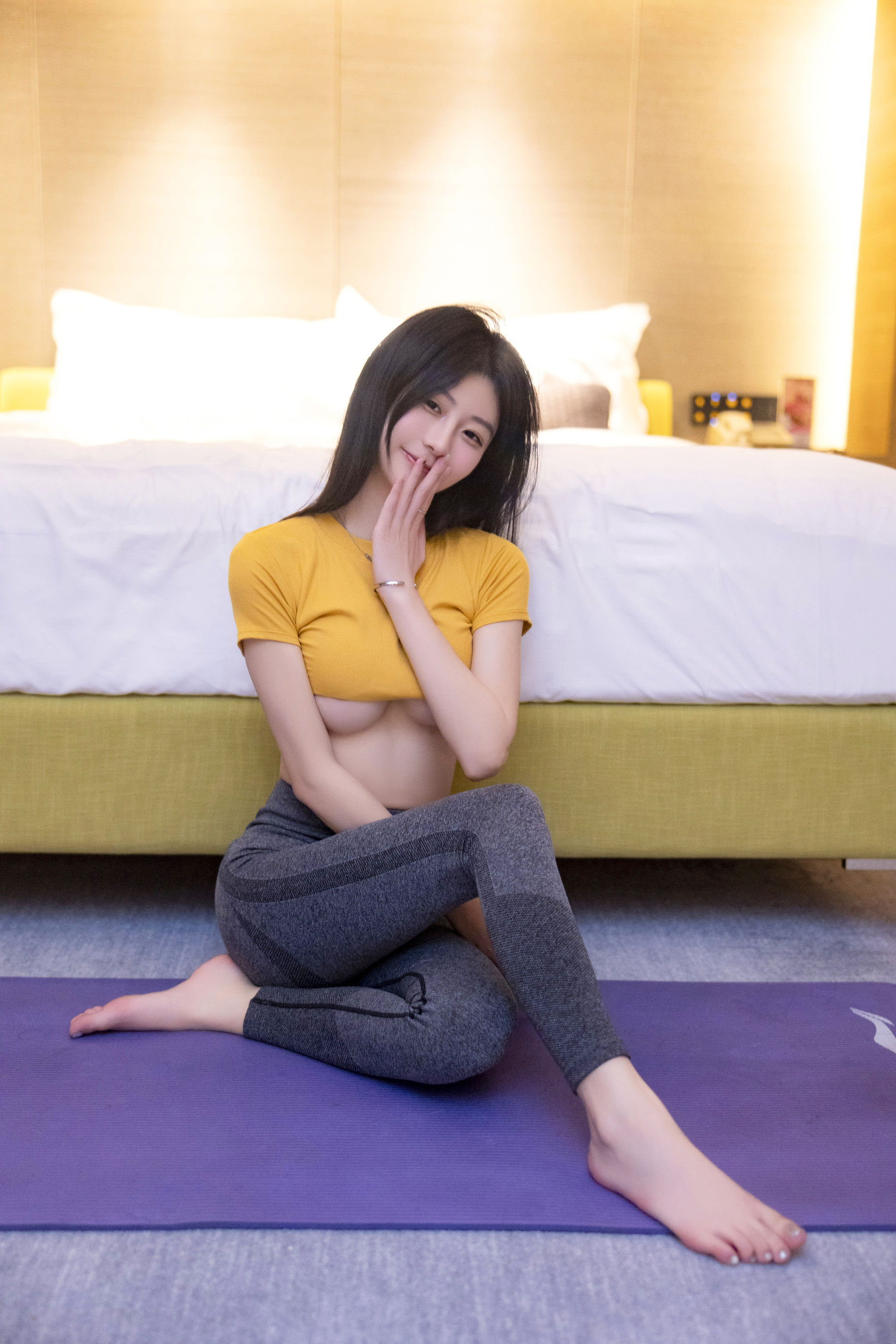 谢小蒽瑜伽写真