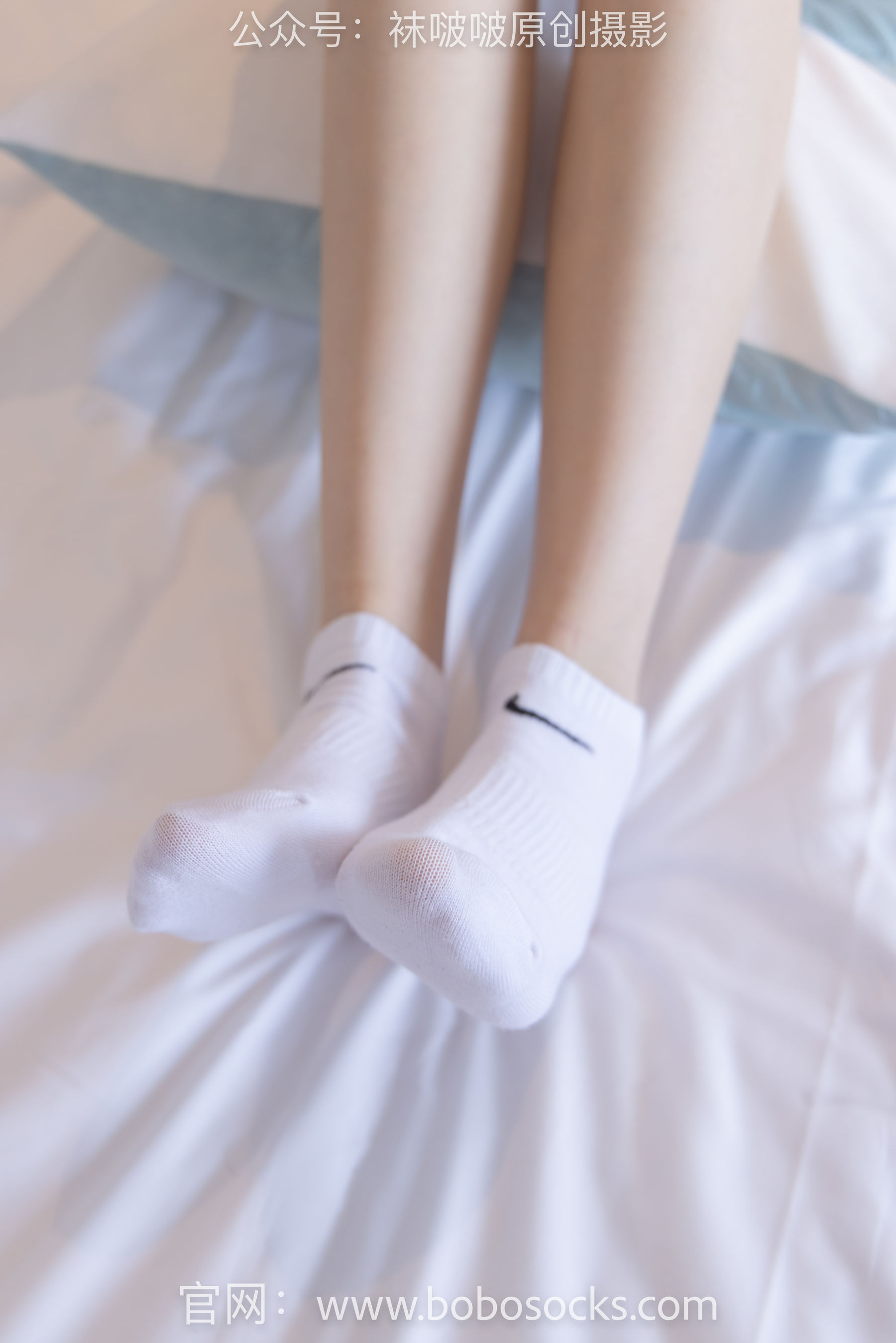 BoBoSocks袜啵啵 No.136 小甜豆-高跟长靴、白棉袜、裸足