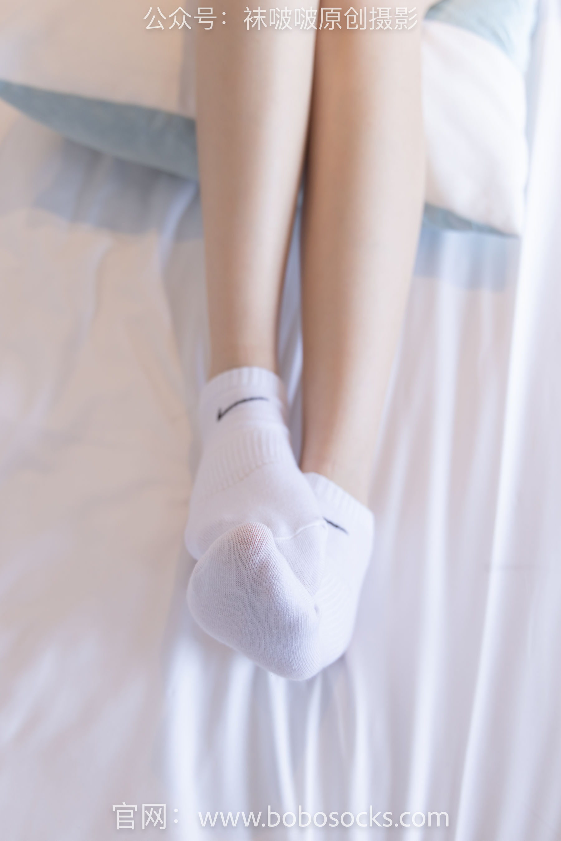 BoBoSocks袜啵啵 No.136 小甜豆-高跟长靴、白棉袜、裸足