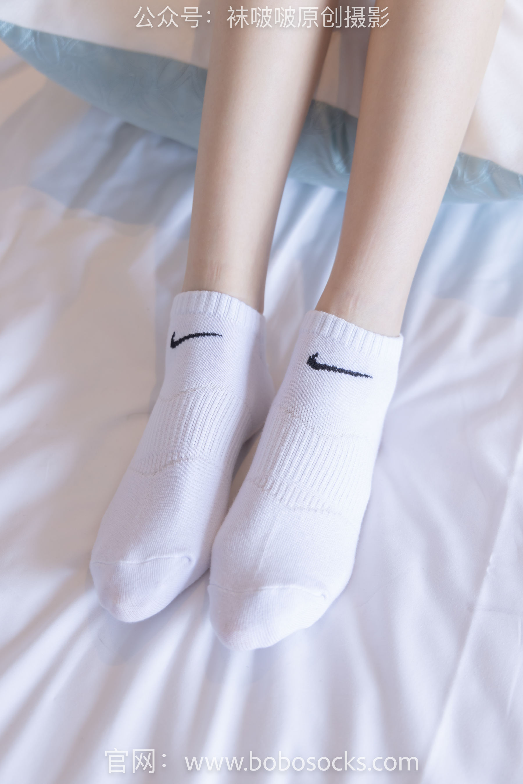 BoBoSocks袜啵啵 No.136 小甜豆-高跟长靴、白棉袜、裸足