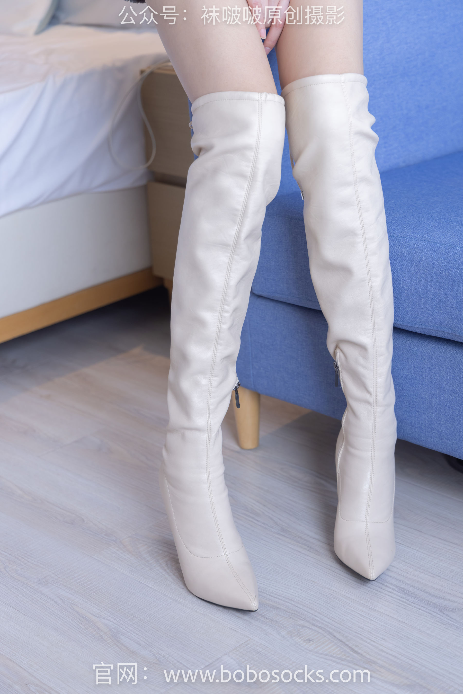 BoBoSocks袜啵啵 No.136 小甜豆-高跟长靴、白棉袜、裸足