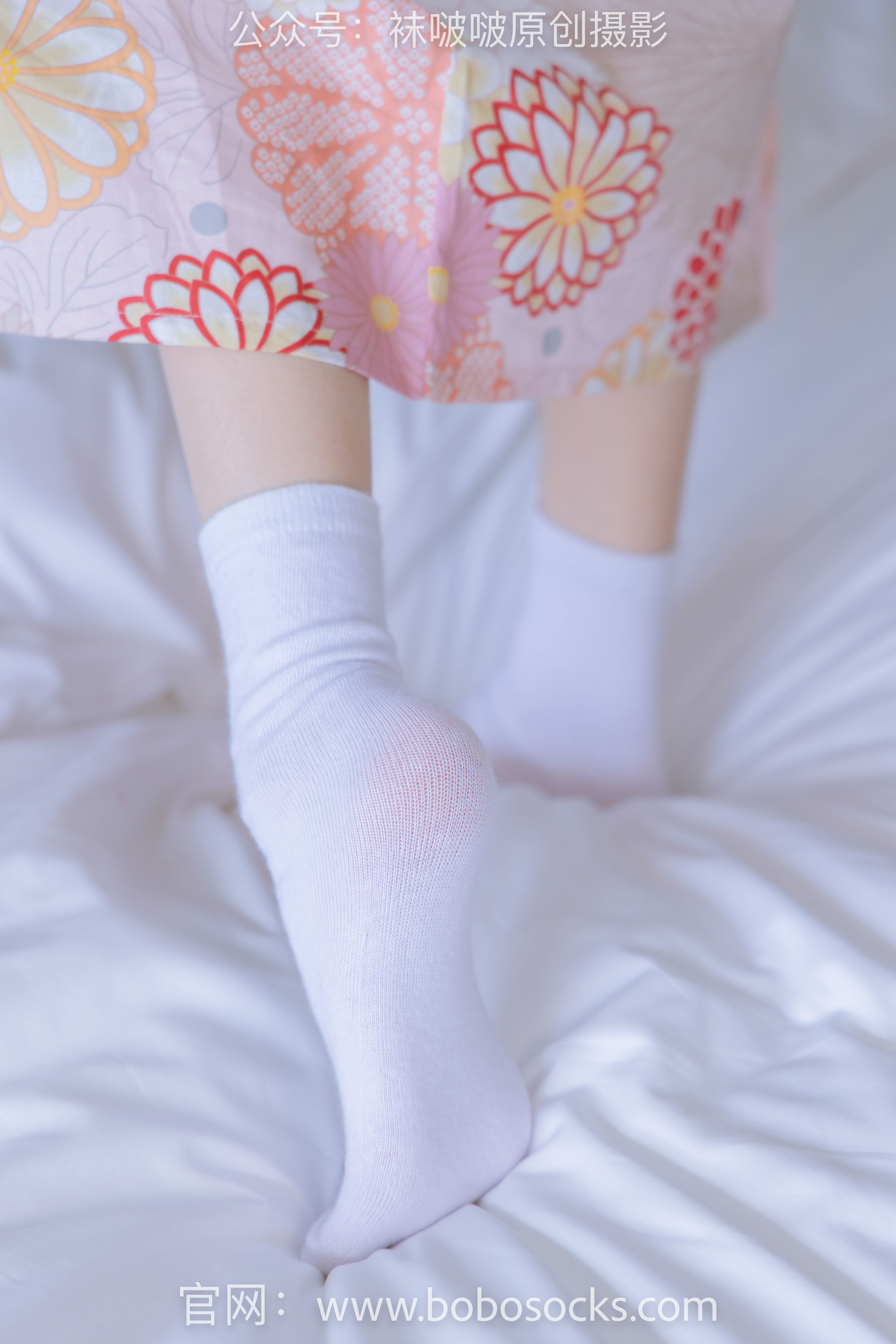 BoBoSocks袜啵啵 No.137 稚予-木屐、分指白棉袜、裸足、和风浴衣