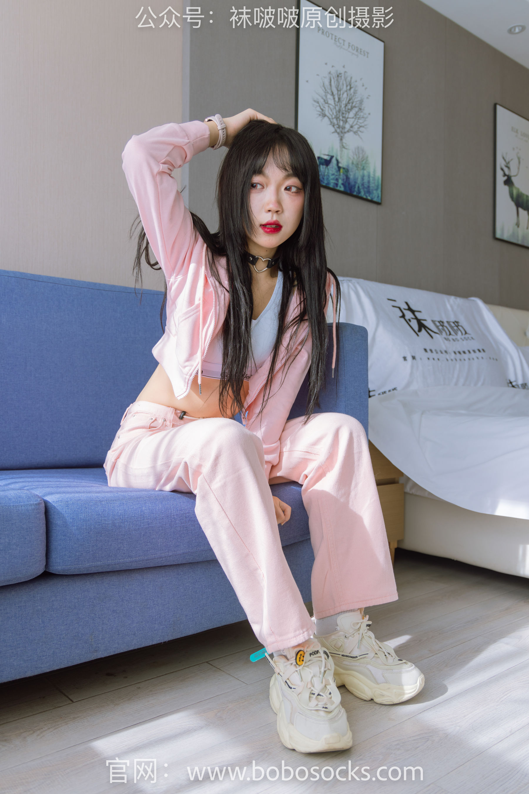 BoBoSocks袜啵啵 No.141 周周-运动鞋、白棉袜、裸足