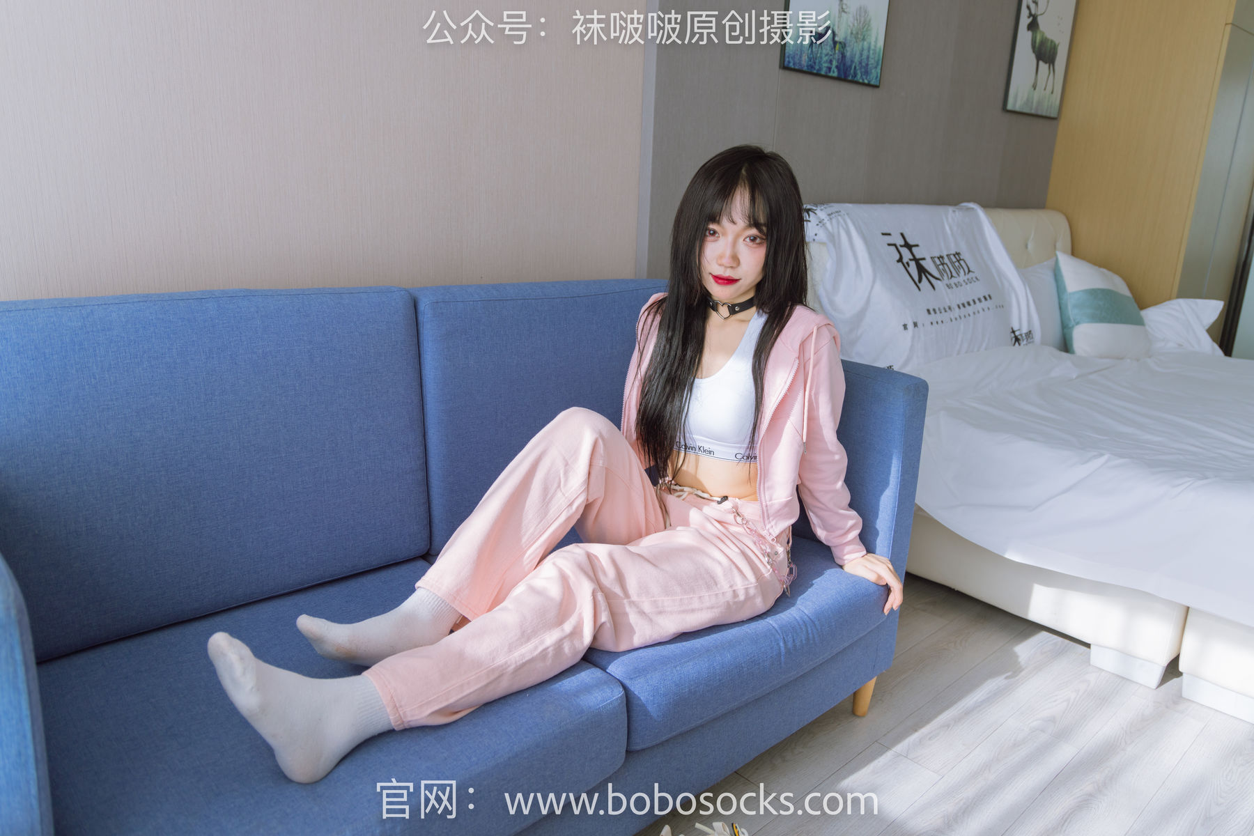 BoBoSocks袜啵啵 No.141 周周-运动鞋、白棉袜、裸足