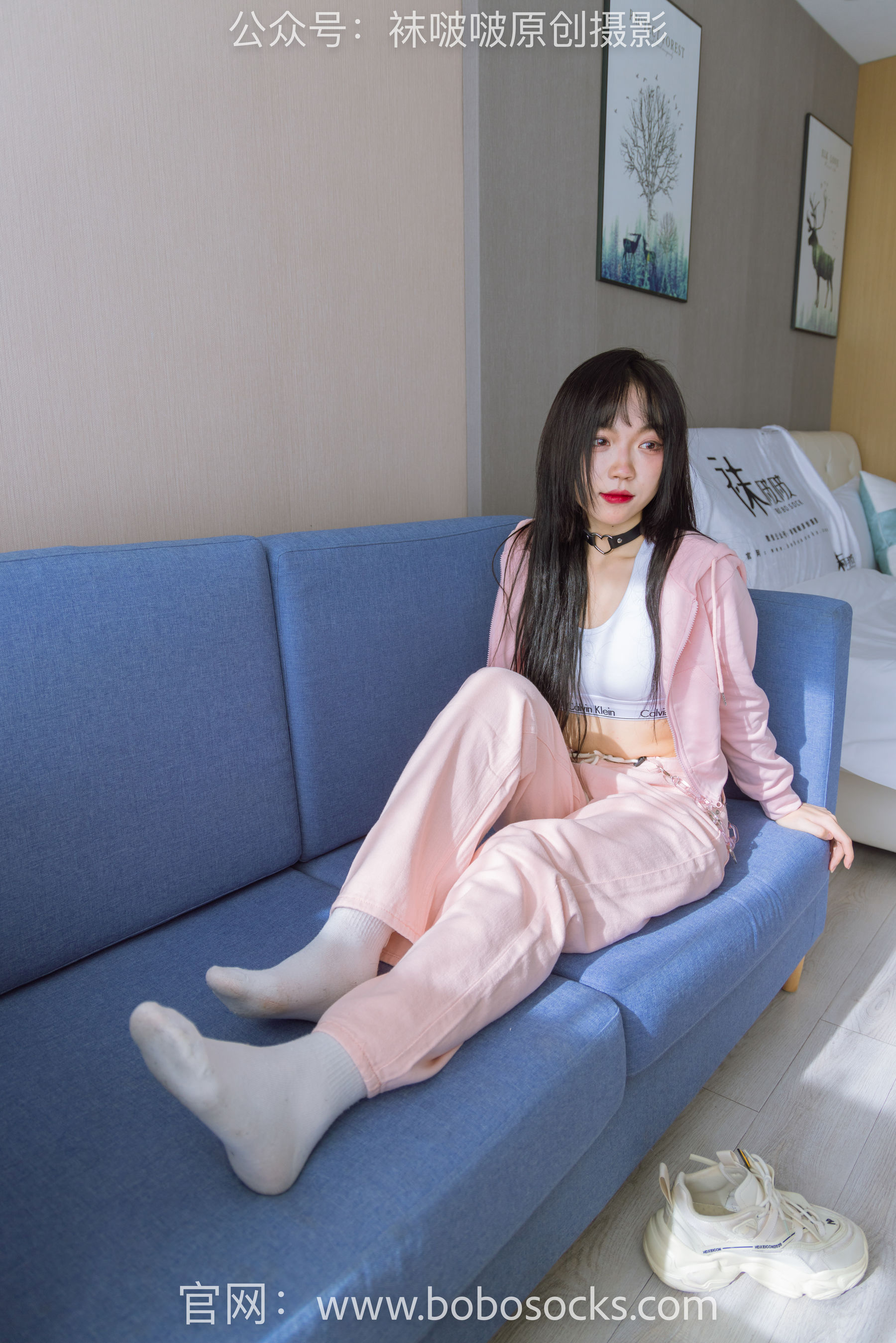 BoBoSocks袜啵啵 No.141 周周-运动鞋、白棉袜、裸足