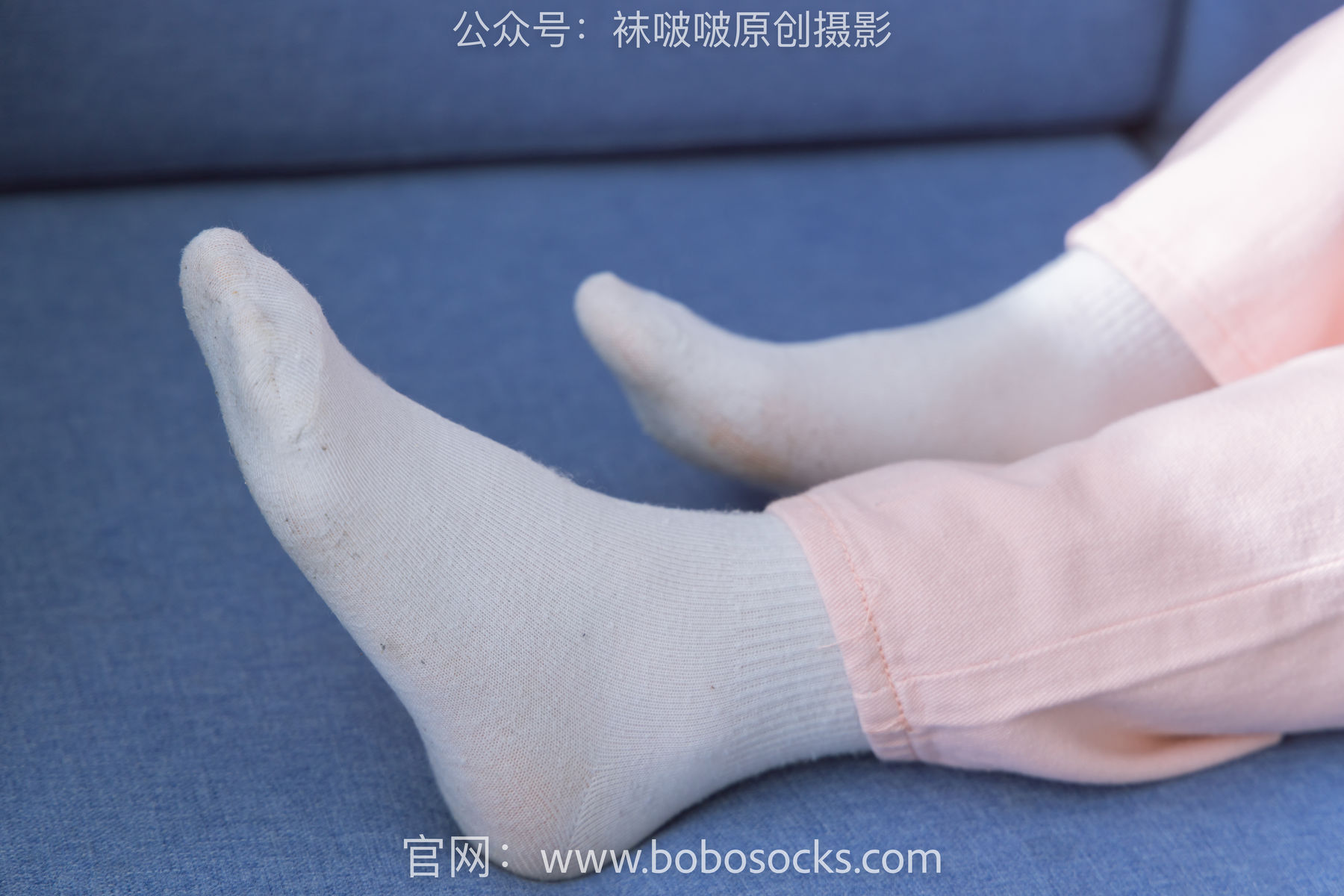BoBoSocks袜啵啵 No.141 周周-运动鞋、白棉袜、裸足
