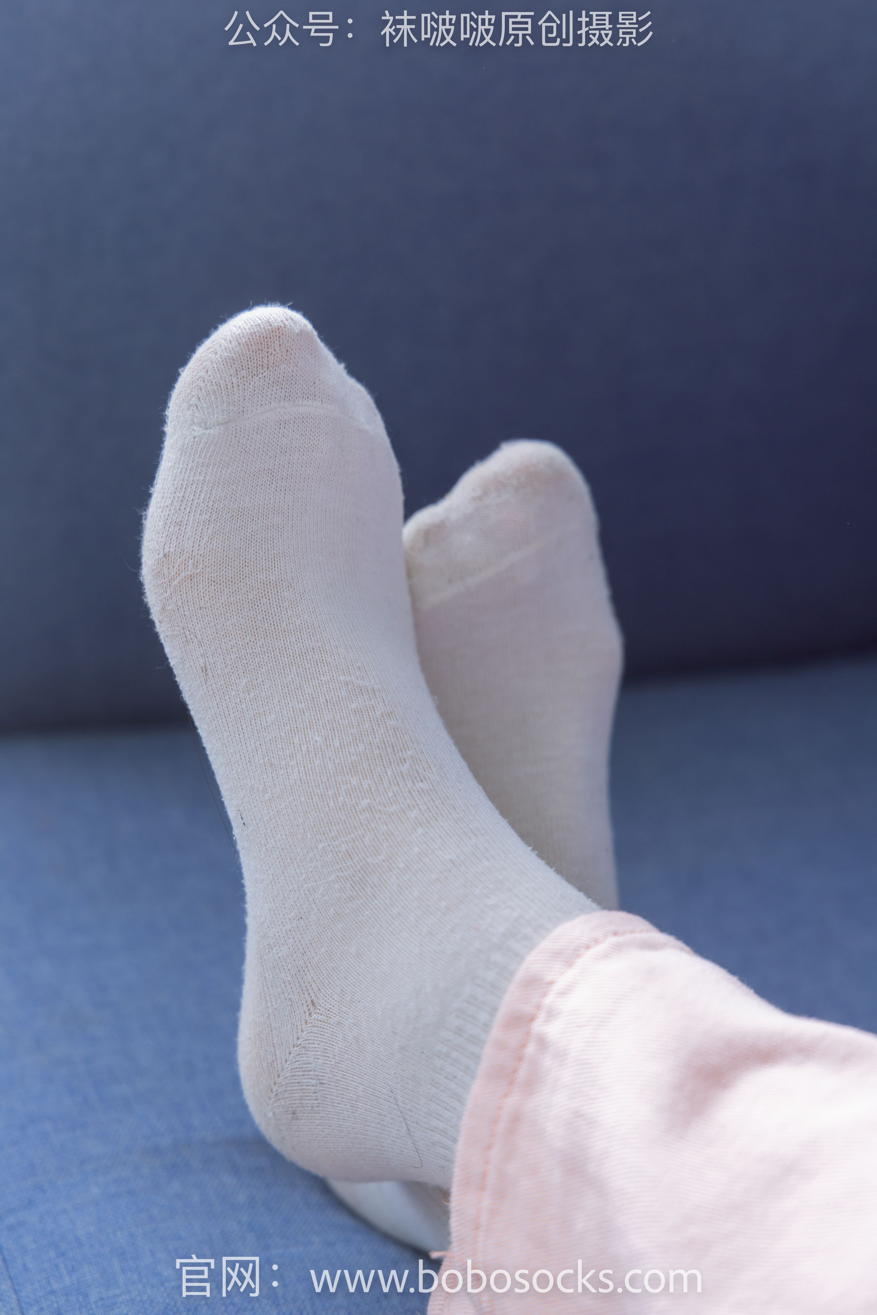 BoBoSocks袜啵啵 No.141 周周-运动鞋、白棉袜、裸足