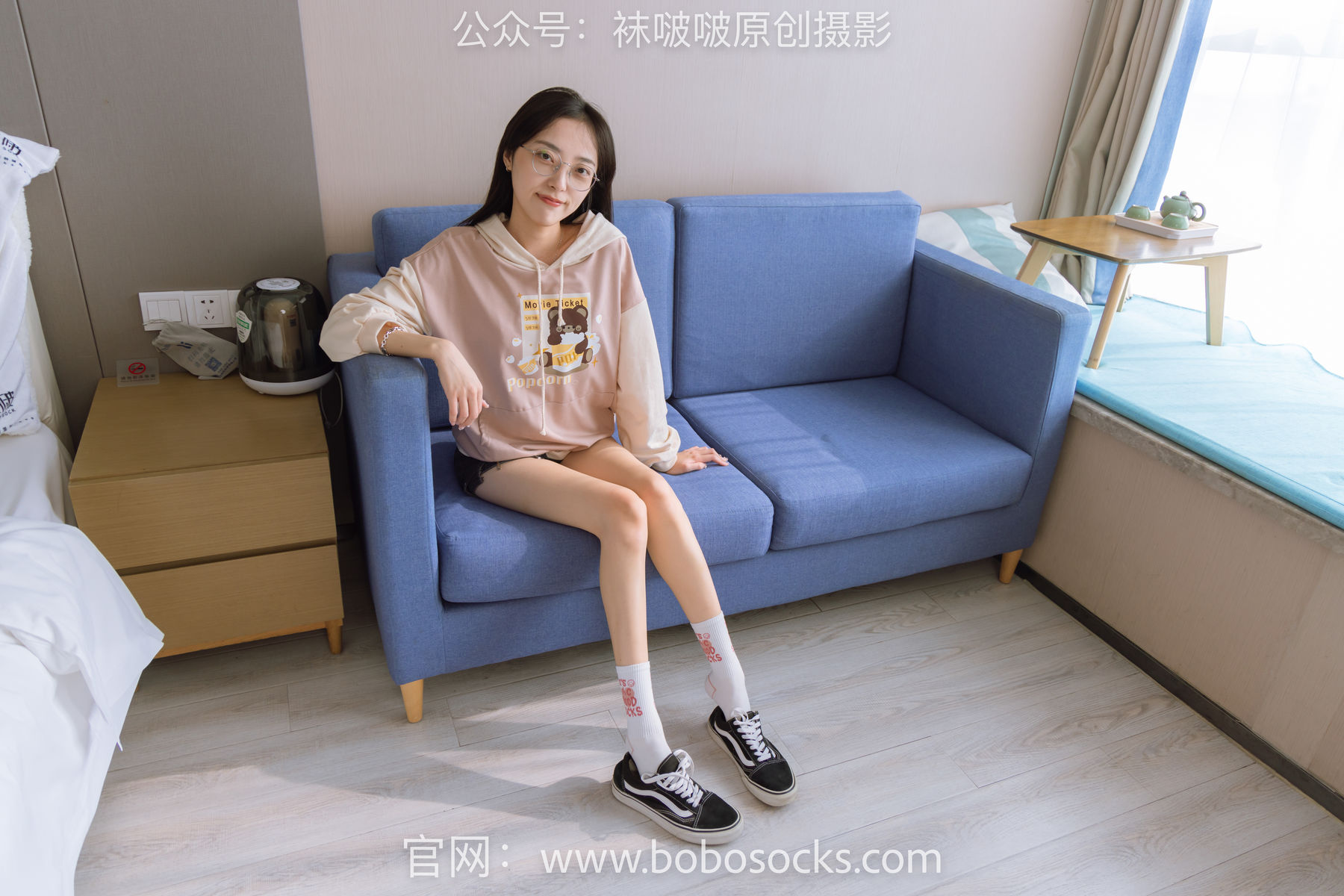 BoBoSocks袜啵啵 No.143 稚予-匡威板鞋、vans帆布鞋、两双白棉袜