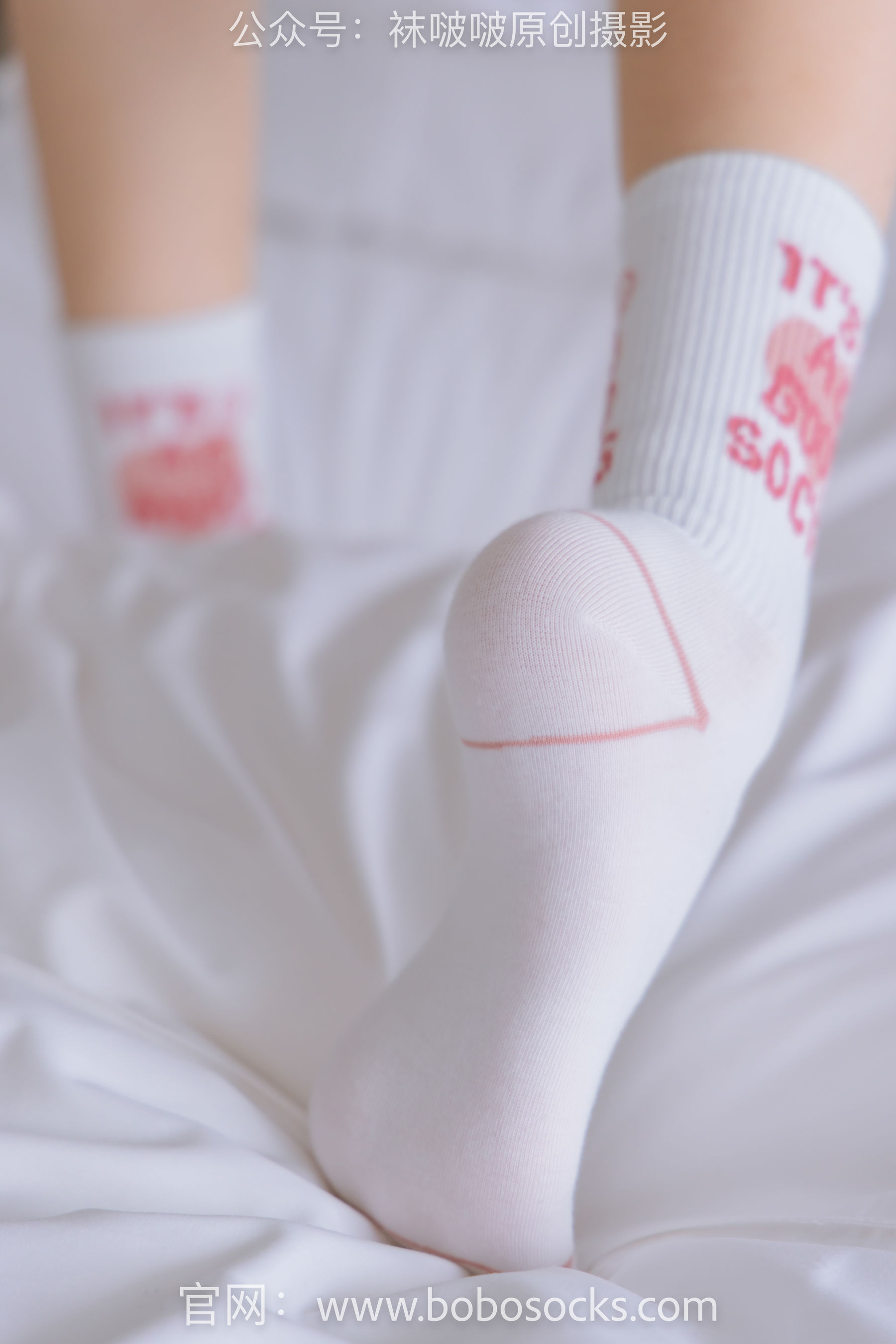 BoBoSocks袜啵啵 No.143 稚予-匡威板鞋、vans帆布鞋、两双白棉袜