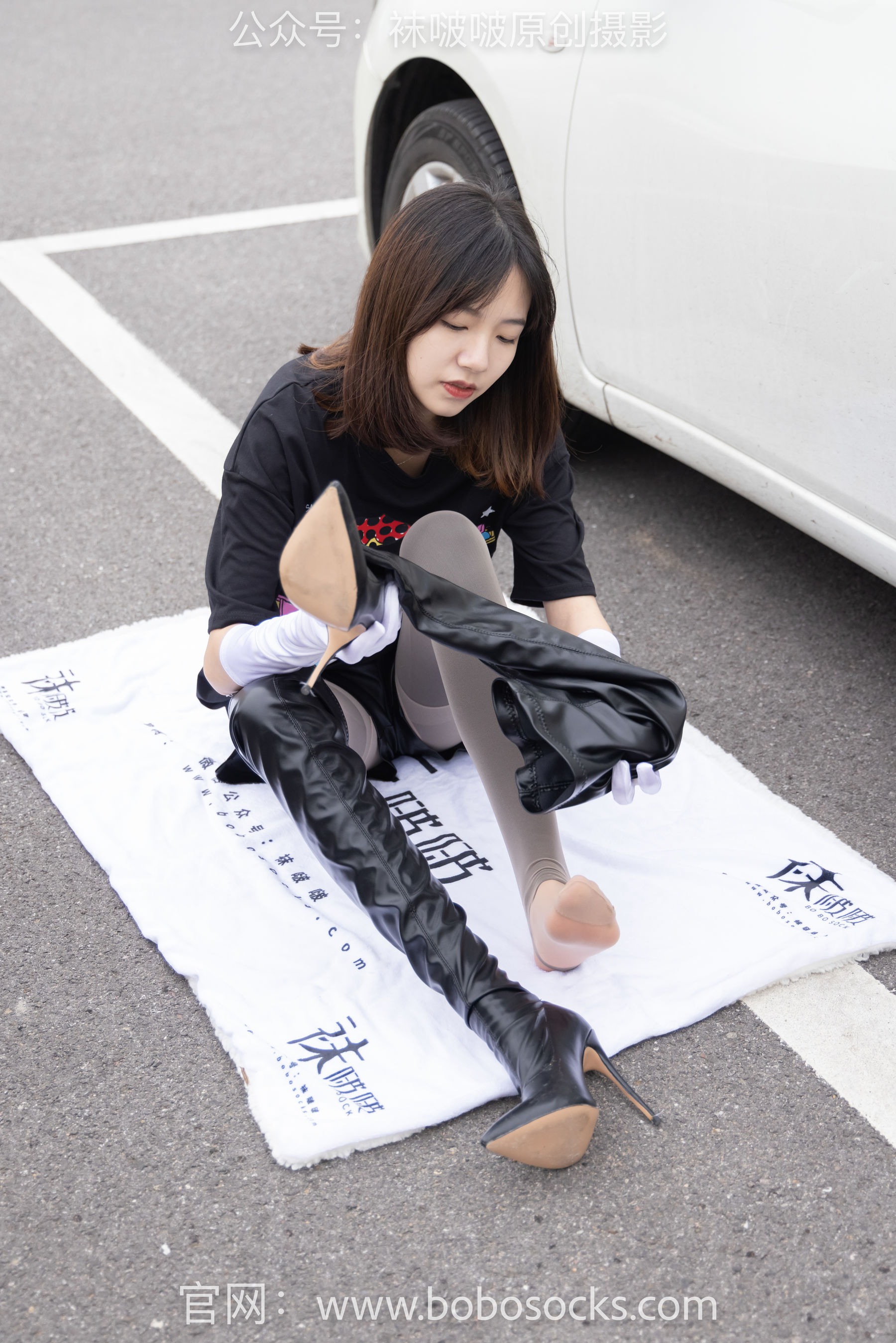 BoBoSocks袜啵啵 No.146 小甜豆-高跟长靴、黑色踩脚裤、肉丝