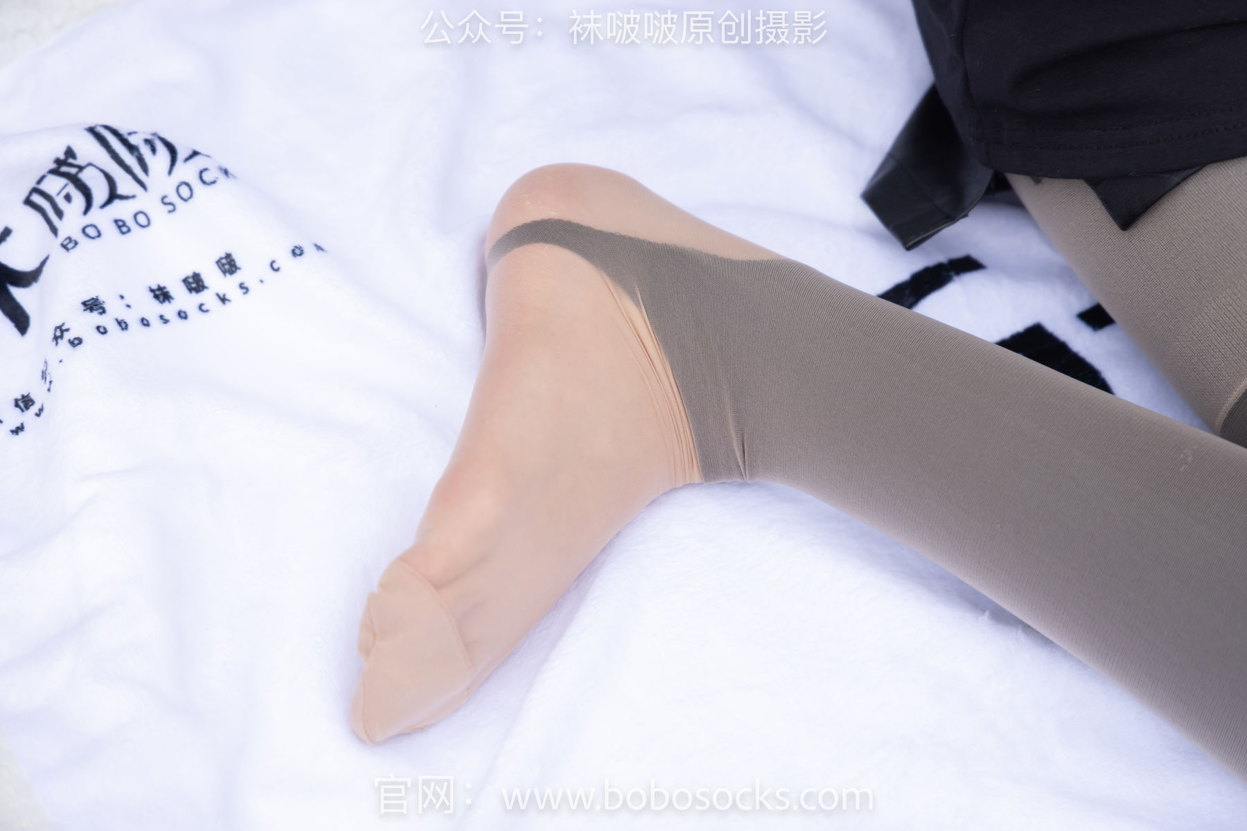 BoBoSocks袜啵啵 No.146 小甜豆-高跟长靴、黑色踩脚裤、肉丝
