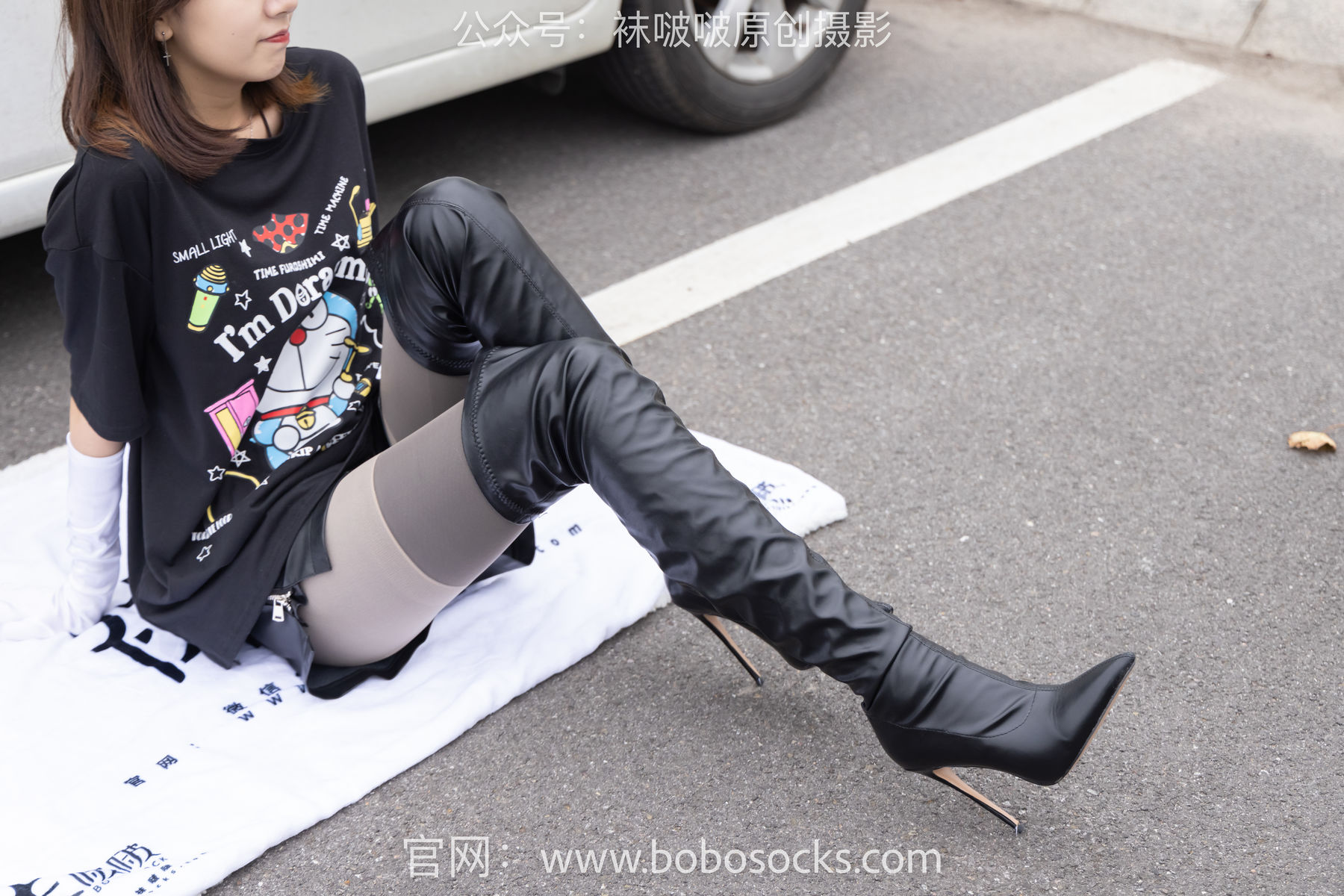 BoBoSocks袜啵啵 No.146 小甜豆-高跟长靴、黑色踩脚裤、肉丝