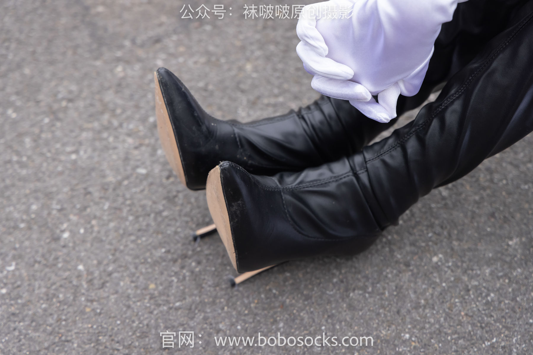 BoBoSocks袜啵啵 No.146 小甜豆-高跟长靴、黑色踩脚裤、肉丝