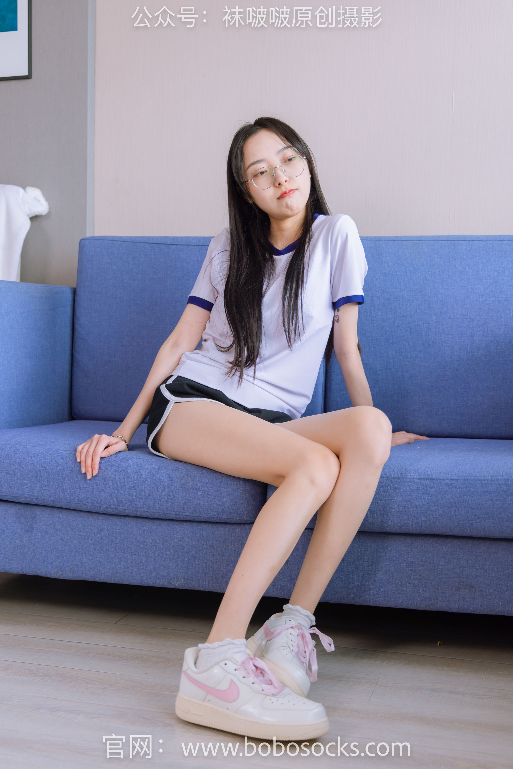 BoBoSocks袜啵啵 No.147 稚予-空军一号板鞋、白棉袜、体操服