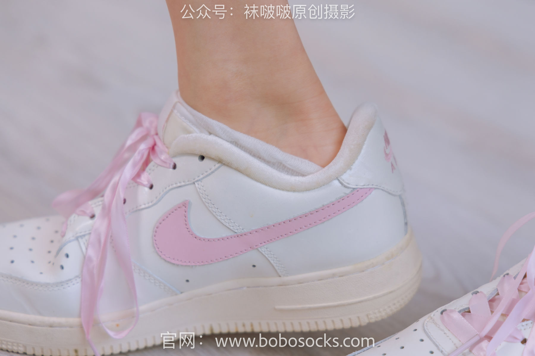 BoBoSocks袜啵啵 No.147 稚予-空军一号板鞋、白棉袜、体操服