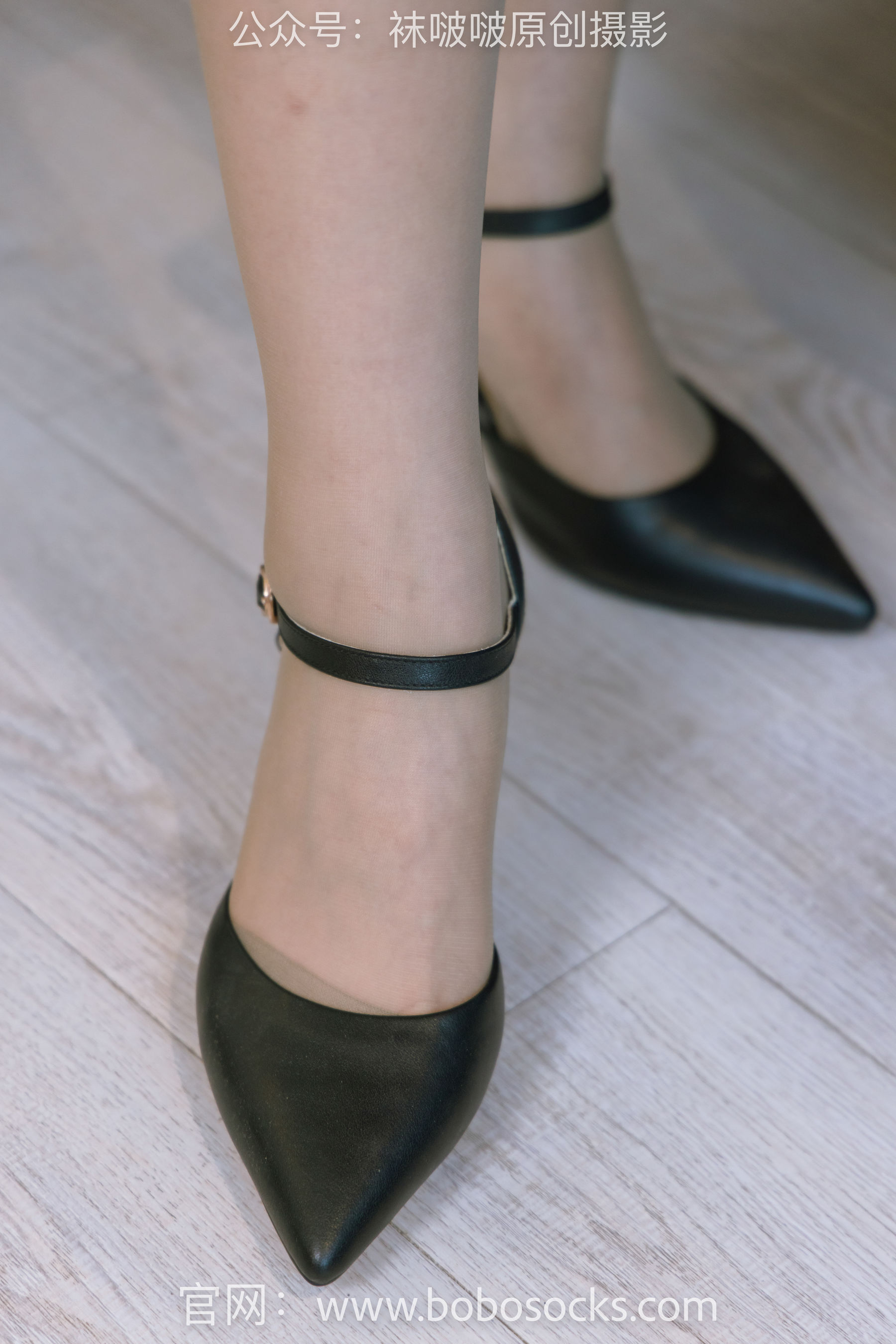 BoBoSocks袜啵啵 No.148 小淳-高跟鞋、咖啡丝、银行制服