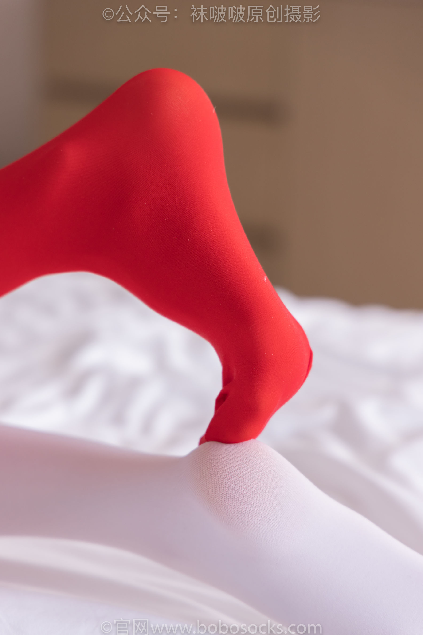 BoBoSocks袜啵啵 No.152 稚予-圣诞服、帆布鞋、厚白丝、厚红丝