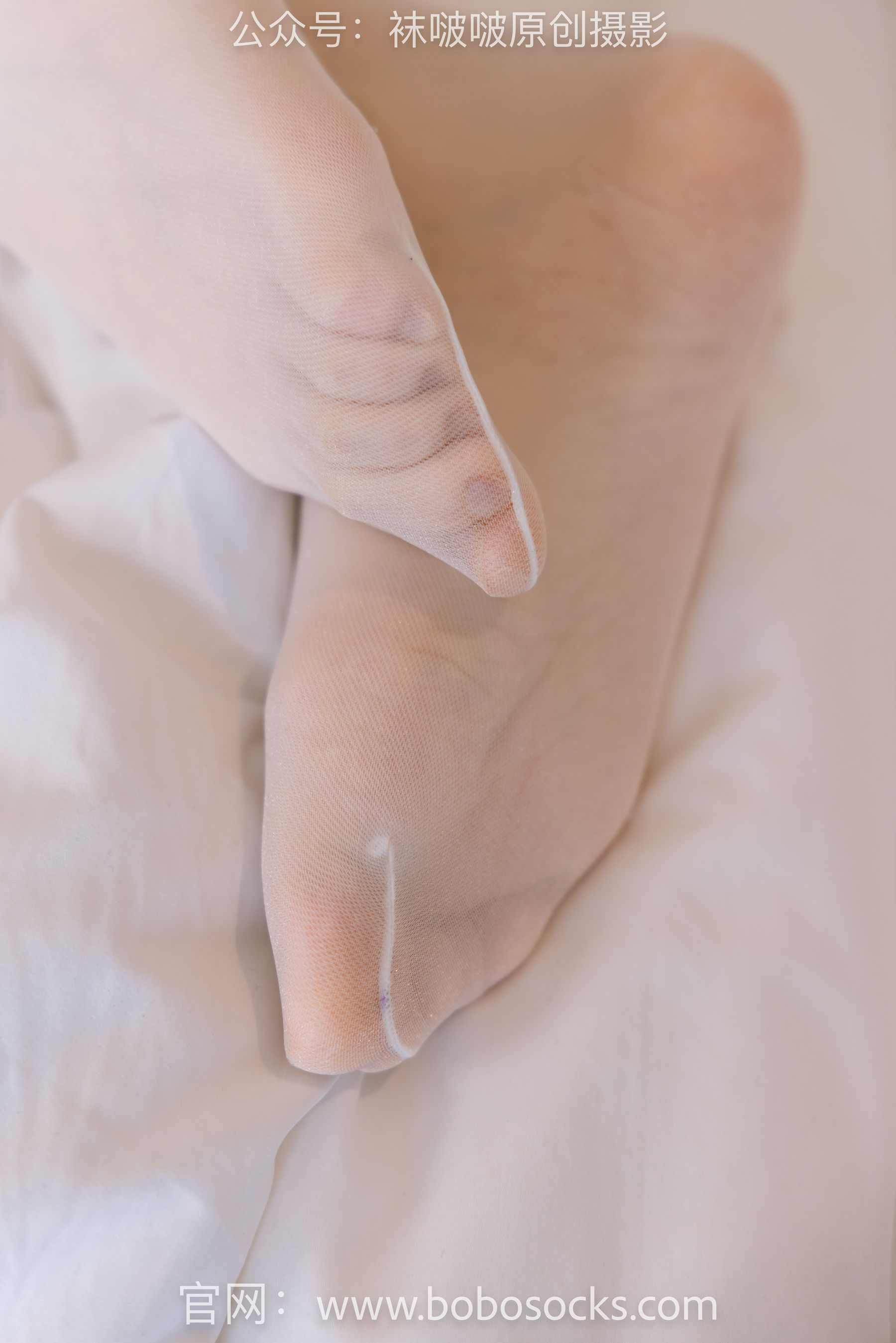 BoBoSocks袜啵啵 No.154 小甜豆-两双高跟鞋、珠光白丝、女仆装