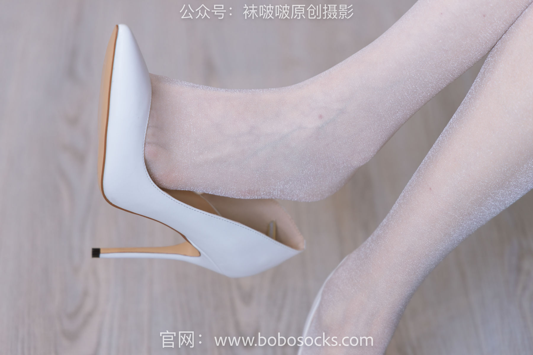 BoBoSocks袜啵啵 No.154 小甜豆-两双高跟鞋、珠光白丝、女仆装