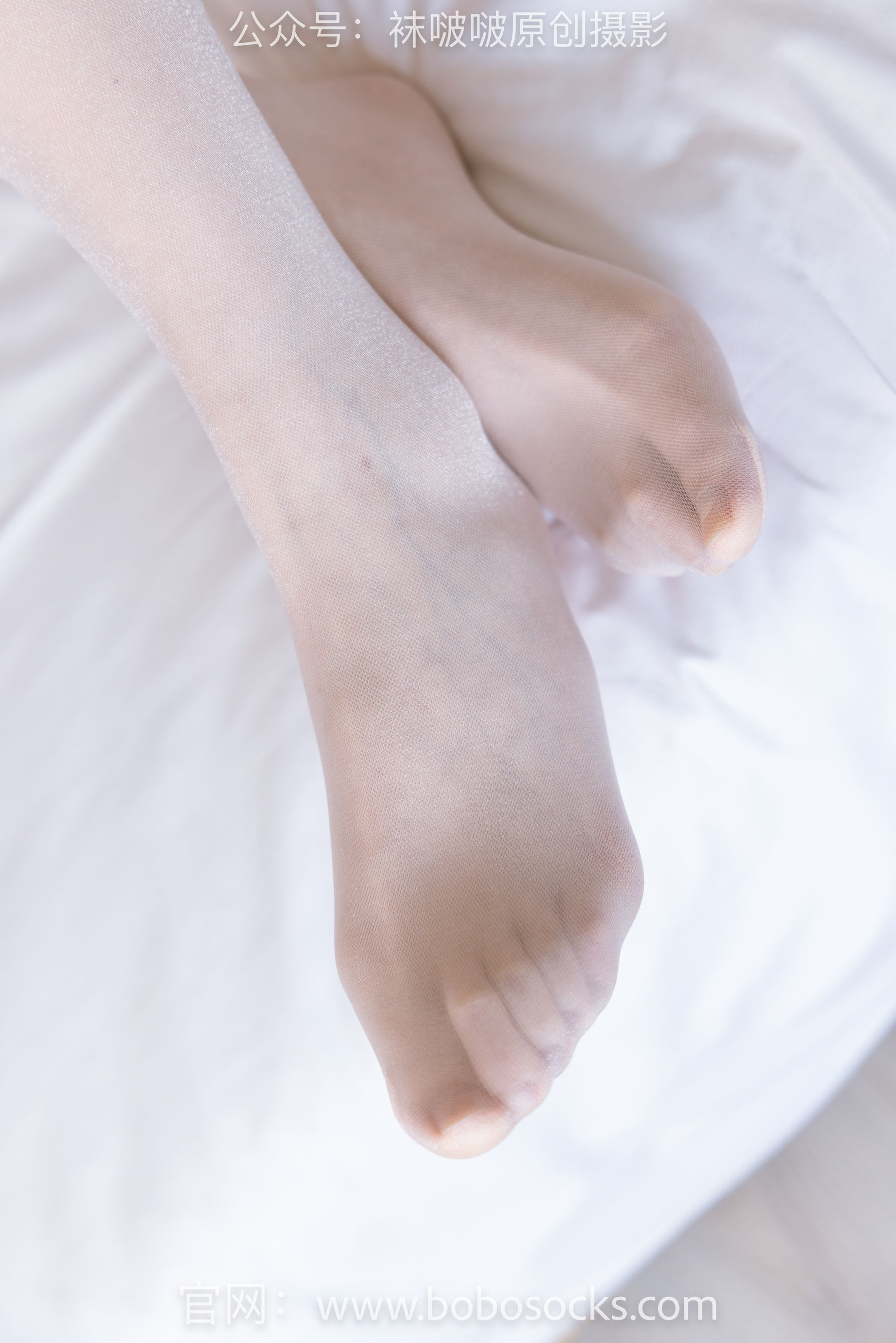 BoBoSocks袜啵啵 No.154 小甜豆-两双高跟鞋、珠光白丝、女仆装