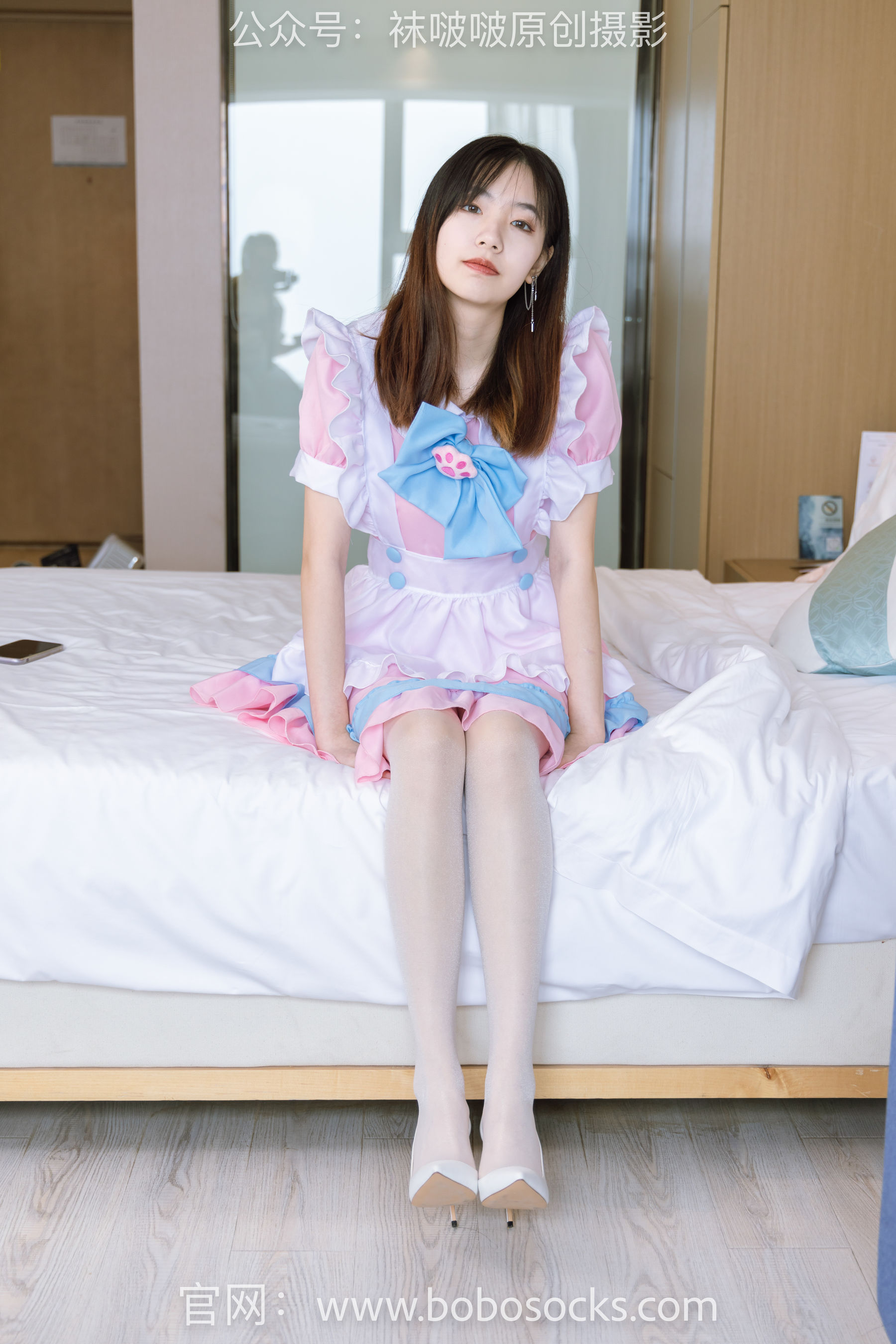 BoBoSocks袜啵啵 No.154 小甜豆-两双高跟鞋、珠光白丝、女仆装