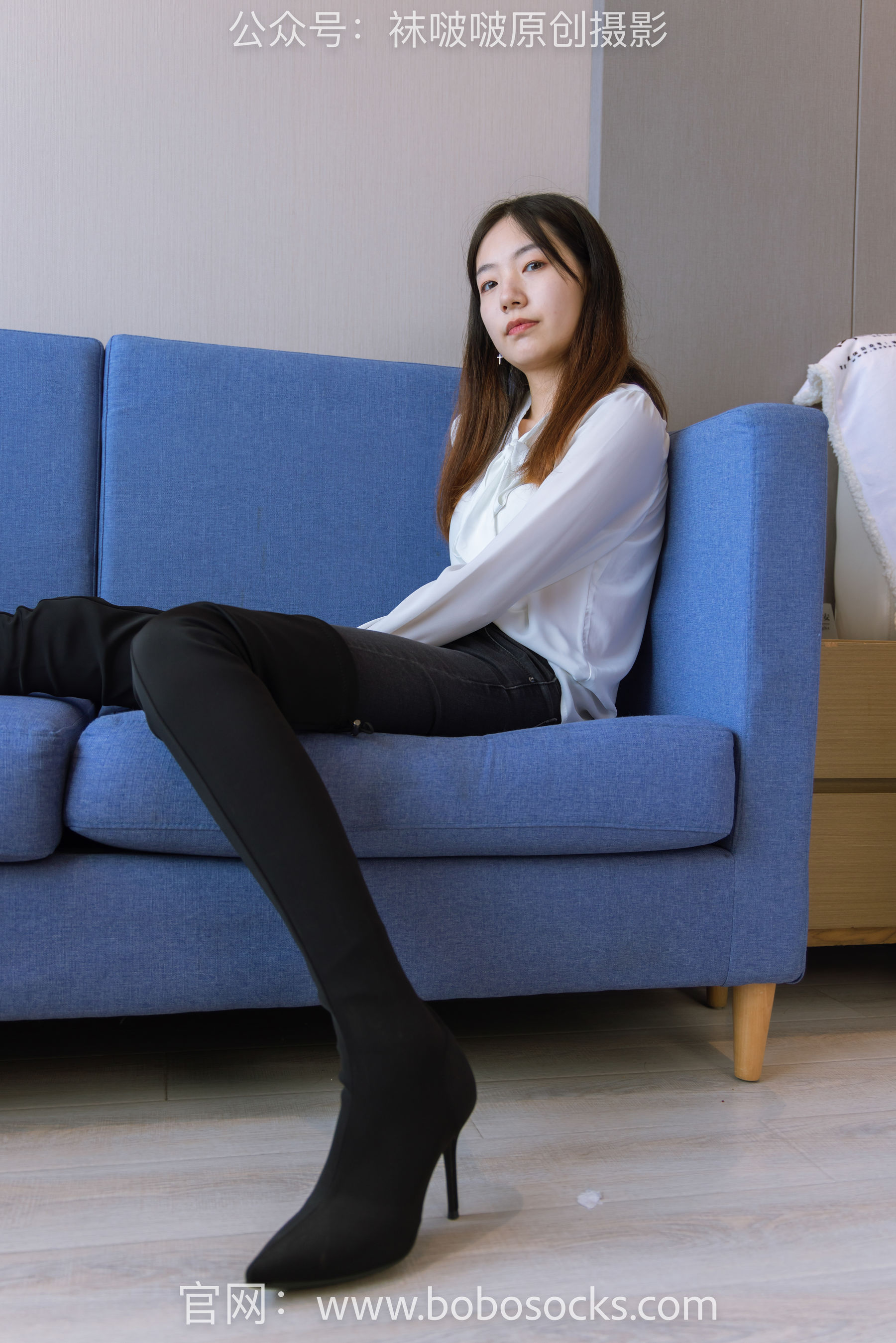 BoBoSocks袜啵啵 No.158 小甜豆-高跟长靴、白棉袜、裸足