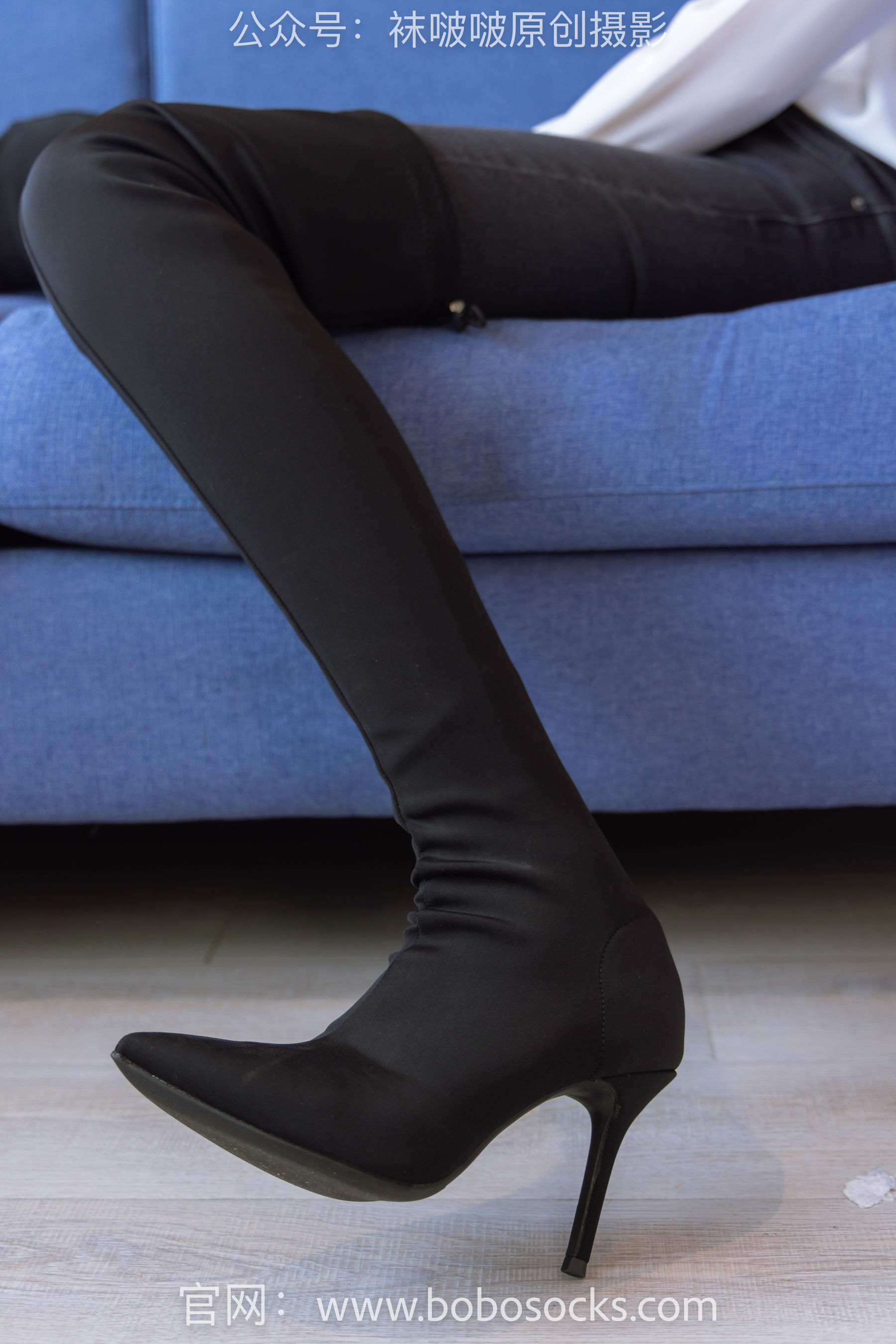 BoBoSocks袜啵啵 No.158 小甜豆-高跟长靴、白棉袜、裸足