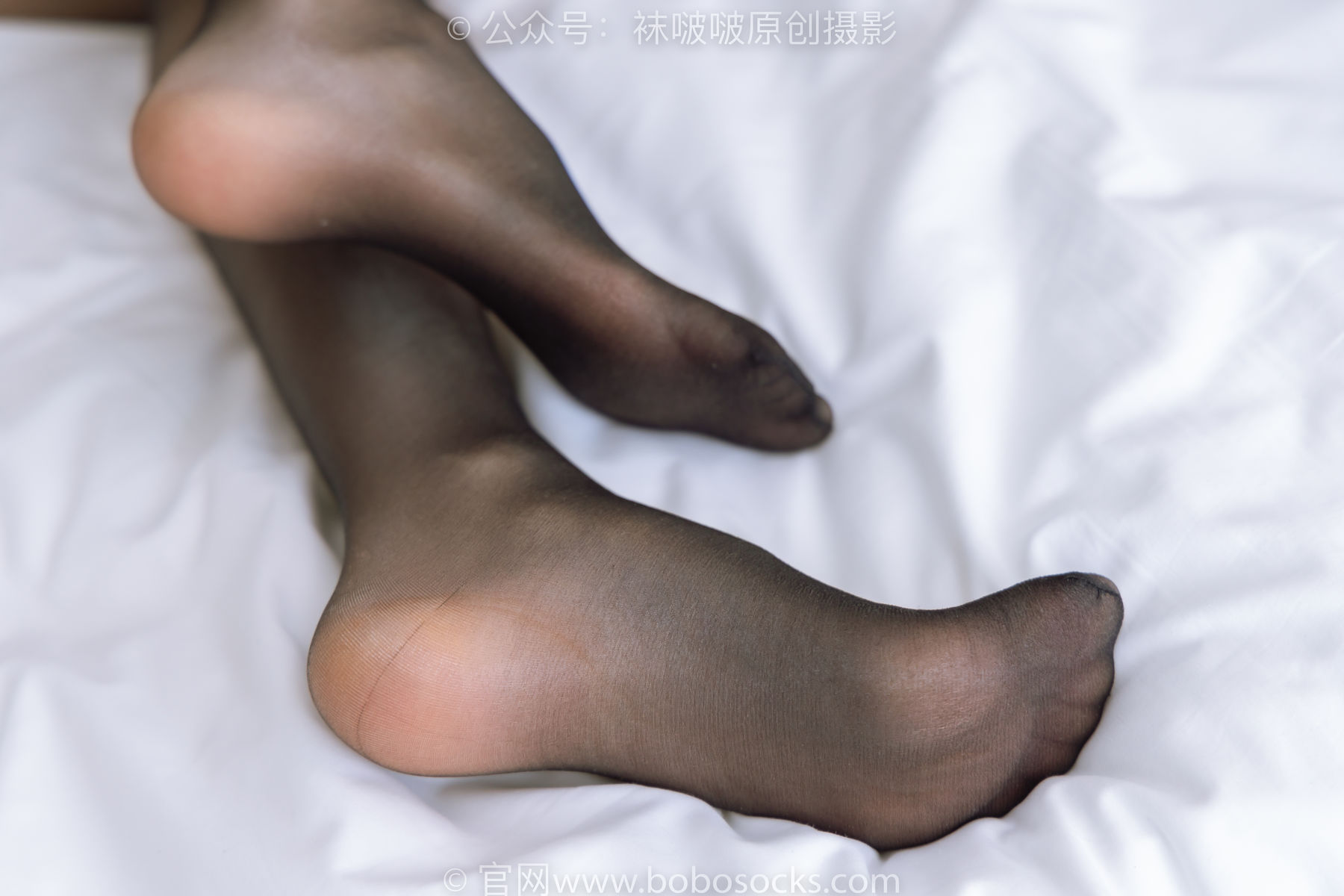 BoBoSocks袜啵啵 No.168 稚予-高跟鞋、长靴、油亮黑丝、手撕丝袜剧情