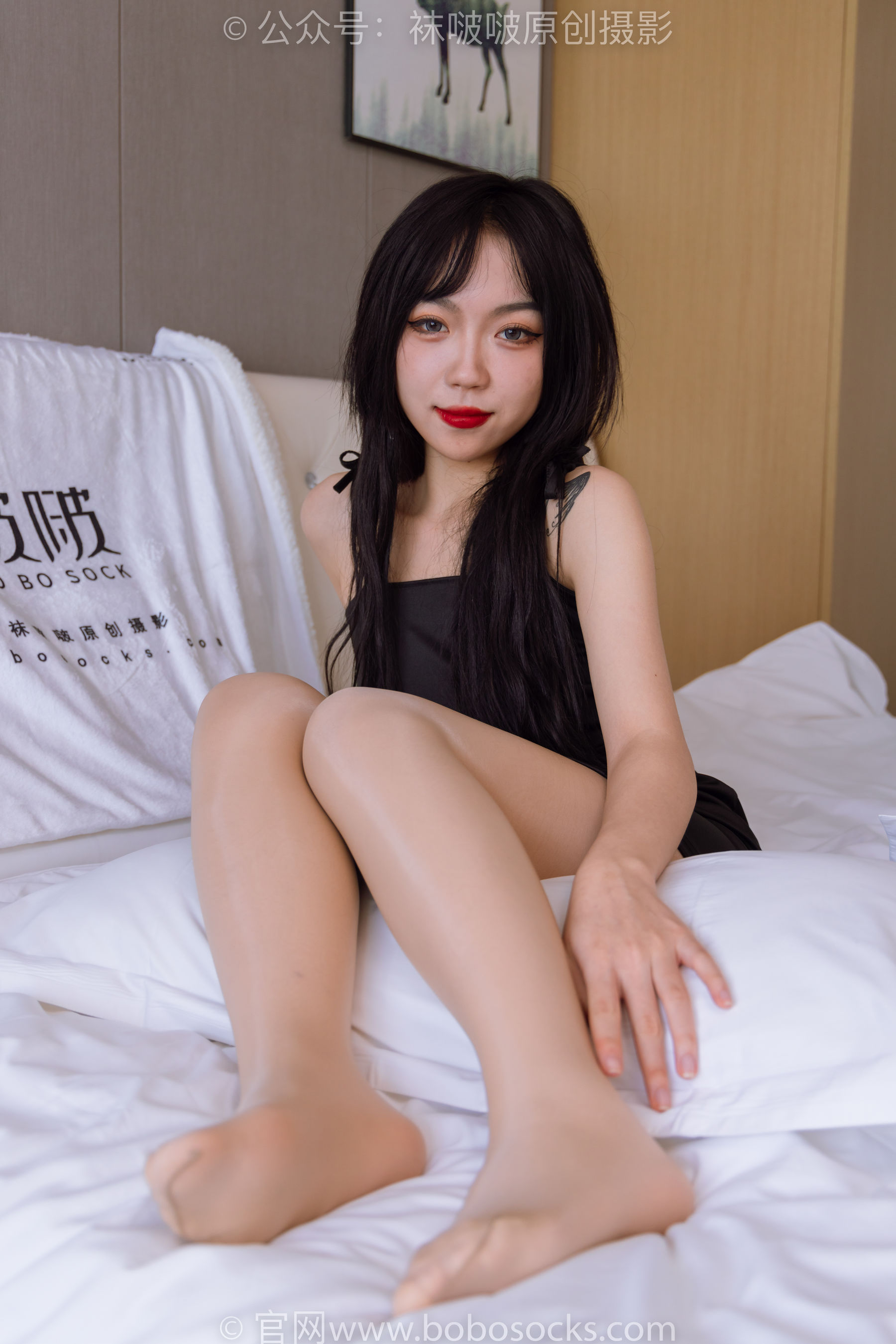 BoBoSocks袜啵啵 No.170 周周-两双高跟凉鞋、油亮肉丝、厚肉丝、两双丝袜叠穿
