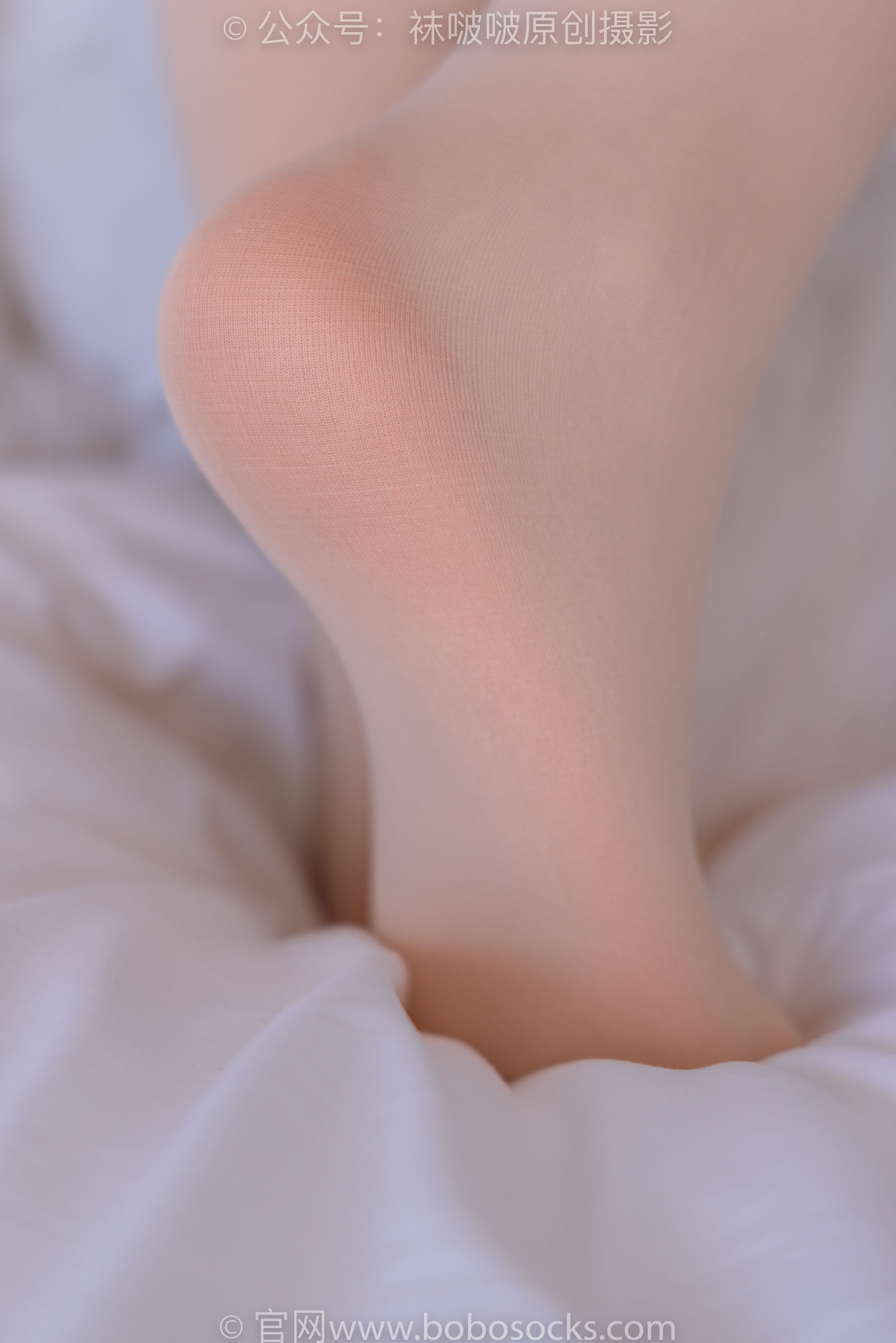 BoBoSocks袜啵啵 No.170 周周-两双高跟凉鞋、油亮肉丝、厚肉丝、两双丝袜叠穿