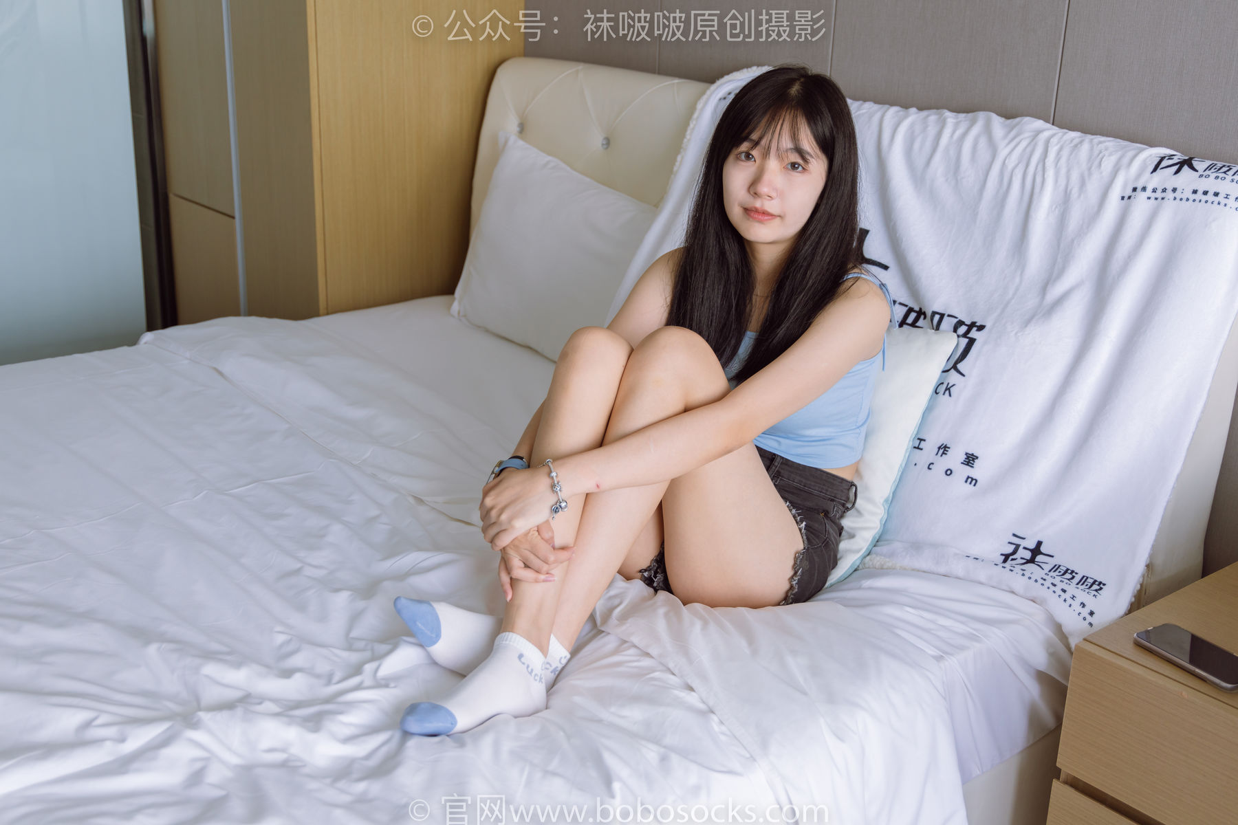 BoBoSocks袜啵啵 No.174 小甜豆-高跟长靴、白棉袜、裸足