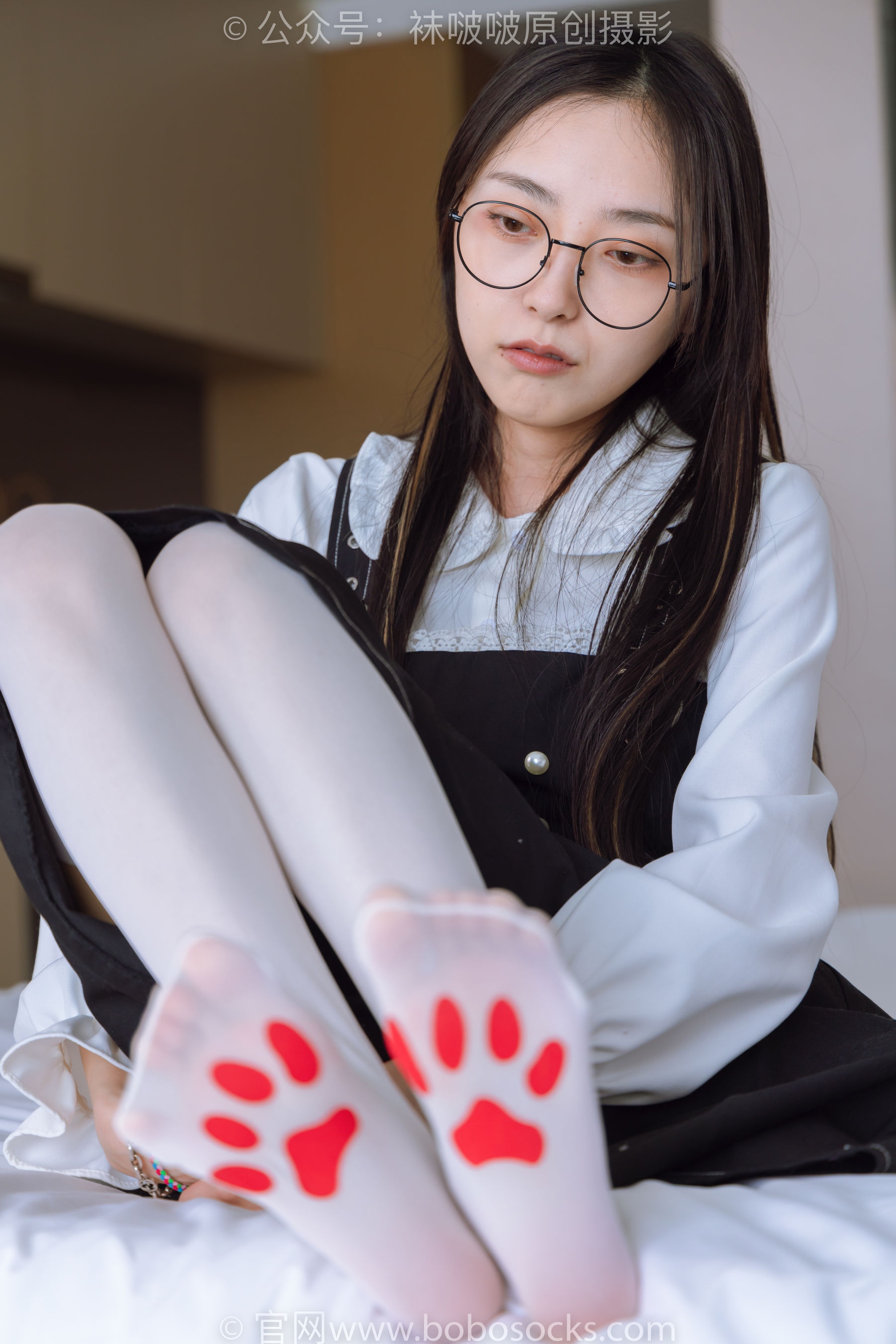 BoBoSocks袜啵啵 No.177 稚予-皮鞋、厚白丝（脚底猫爪印款）