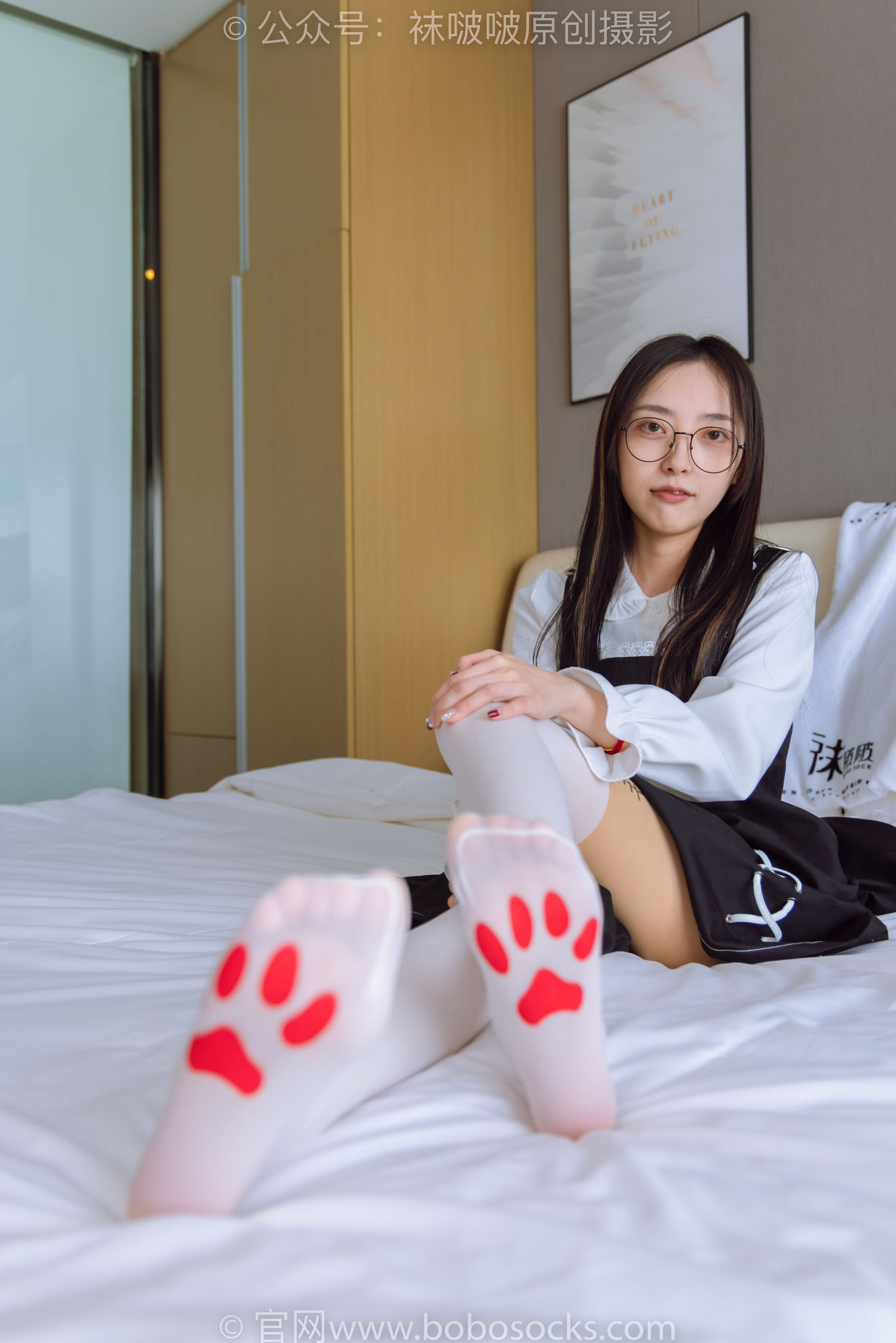 BoBoSocks袜啵啵 No.177 稚予-皮鞋、厚白丝（脚底猫爪印款）