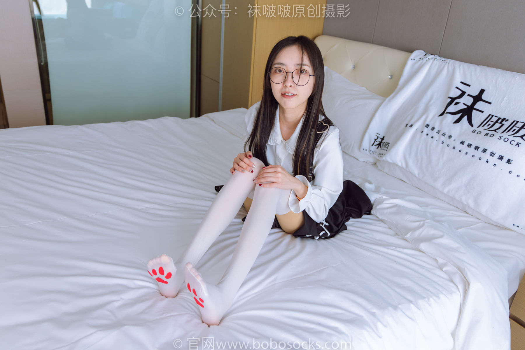 BoBoSocks袜啵啵 No.177 稚予-皮鞋、厚白丝（脚底猫爪印款）