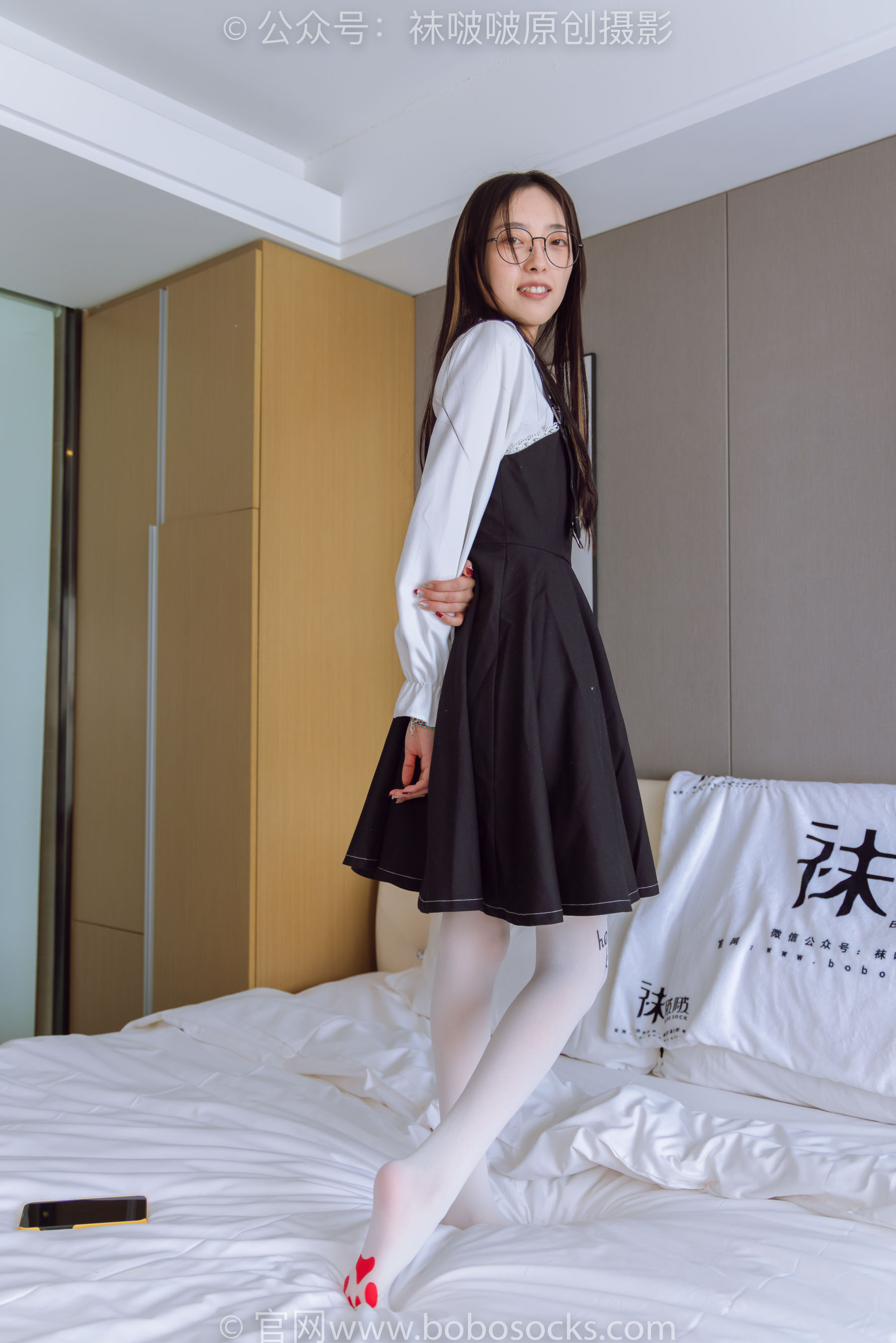 BoBoSocks袜啵啵 No.177 稚予-皮鞋、厚白丝（脚底猫爪印款）
