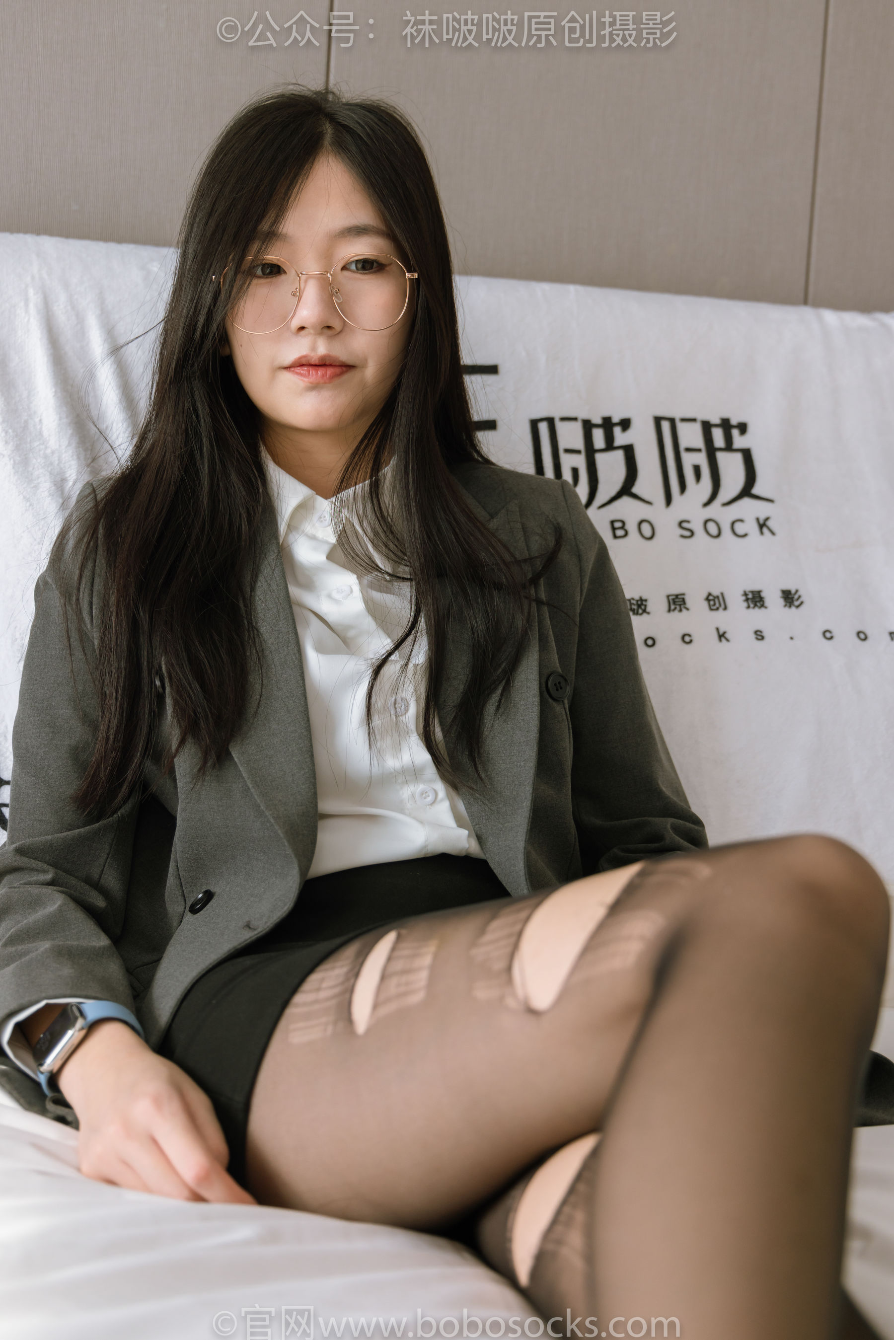 BoBoSocks袜啵啵 No.179 小甜豆-OL制服、高跟鞋、黑丝、撕丝袜剧情