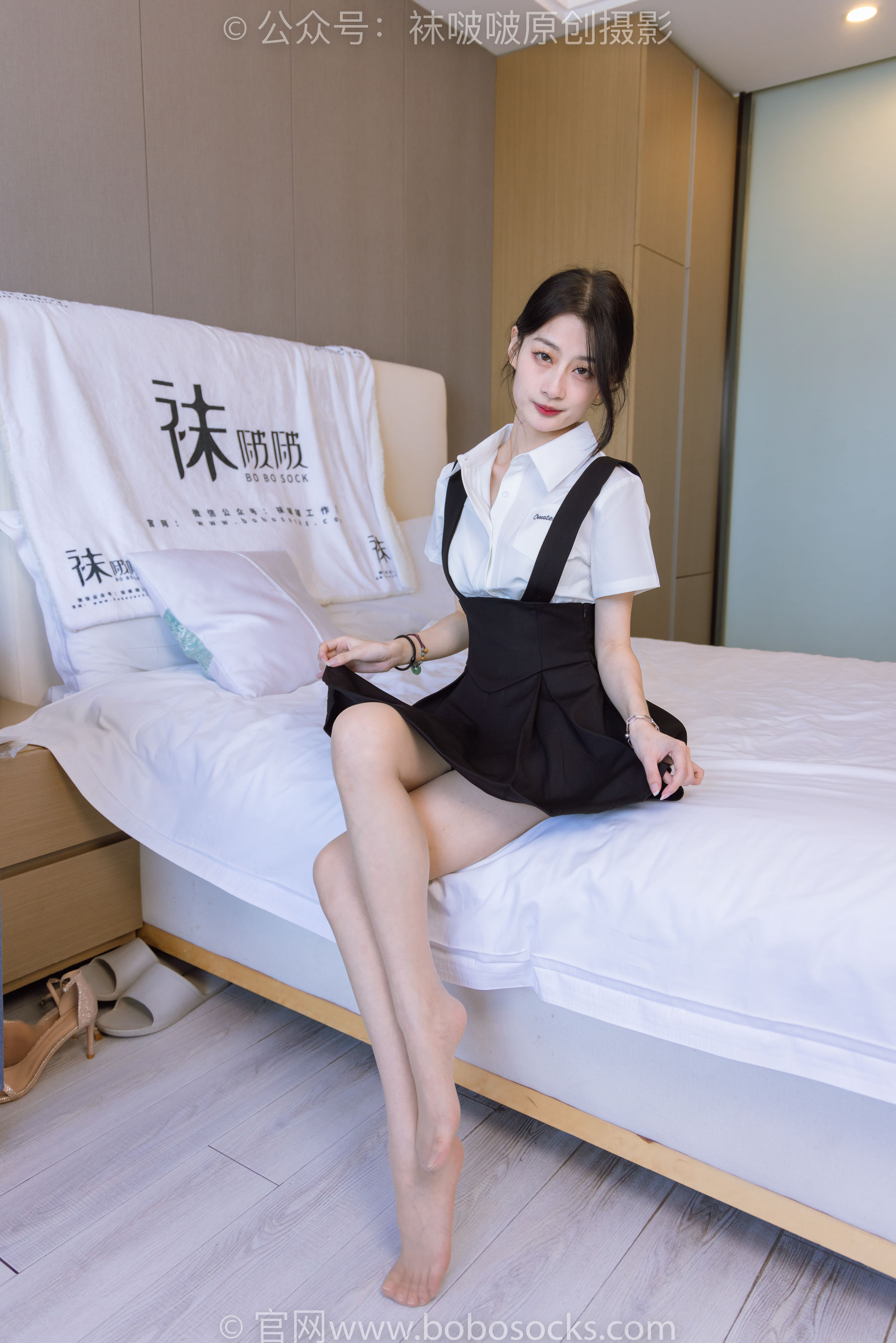 BoBoSocks袜啵啵 No.180 苏苏-高跟鞋、肉丝、裸足、踩酸奶剧情