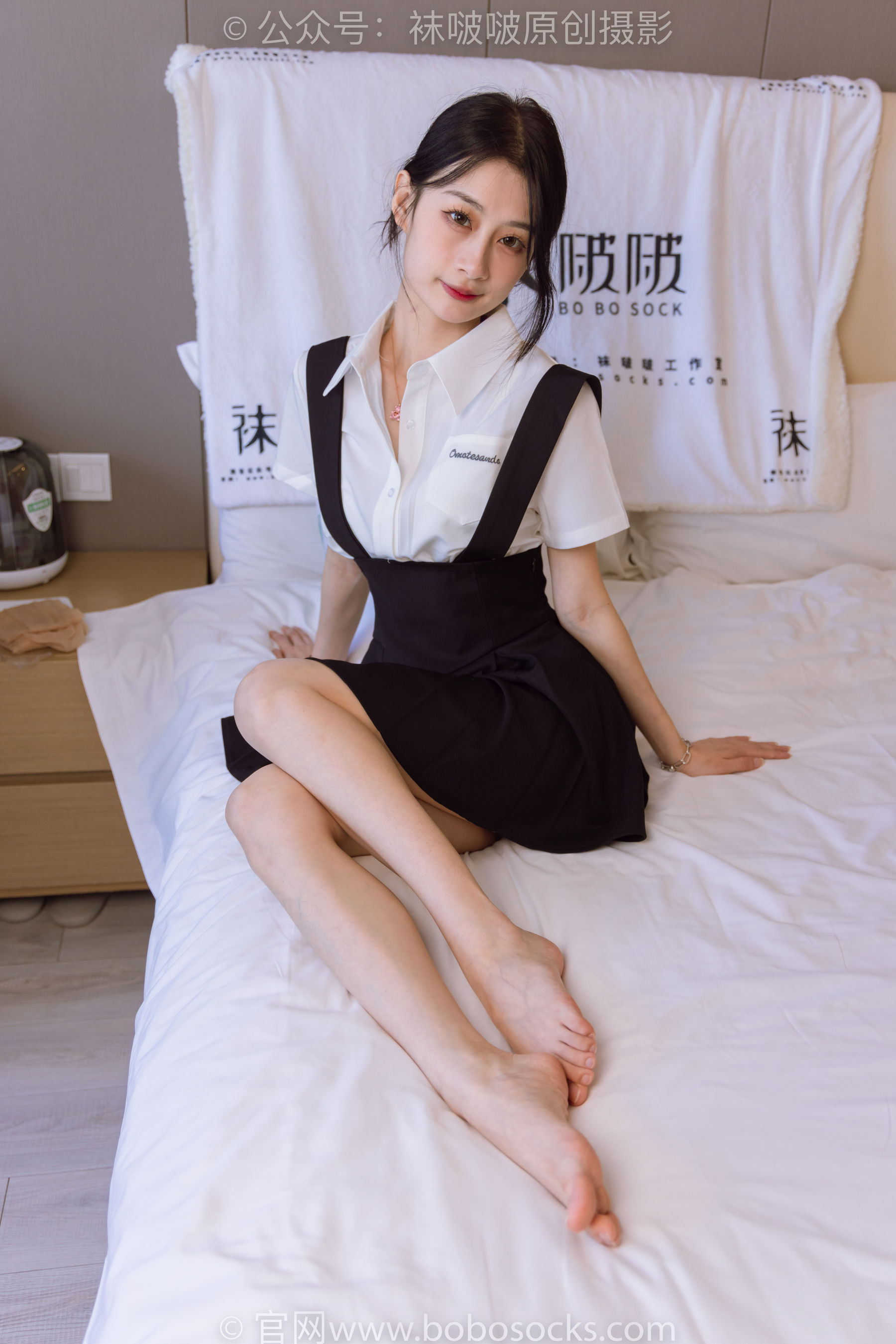 BoBoSocks袜啵啵 No.180 苏苏-高跟鞋、肉丝、裸足、踩酸奶剧情